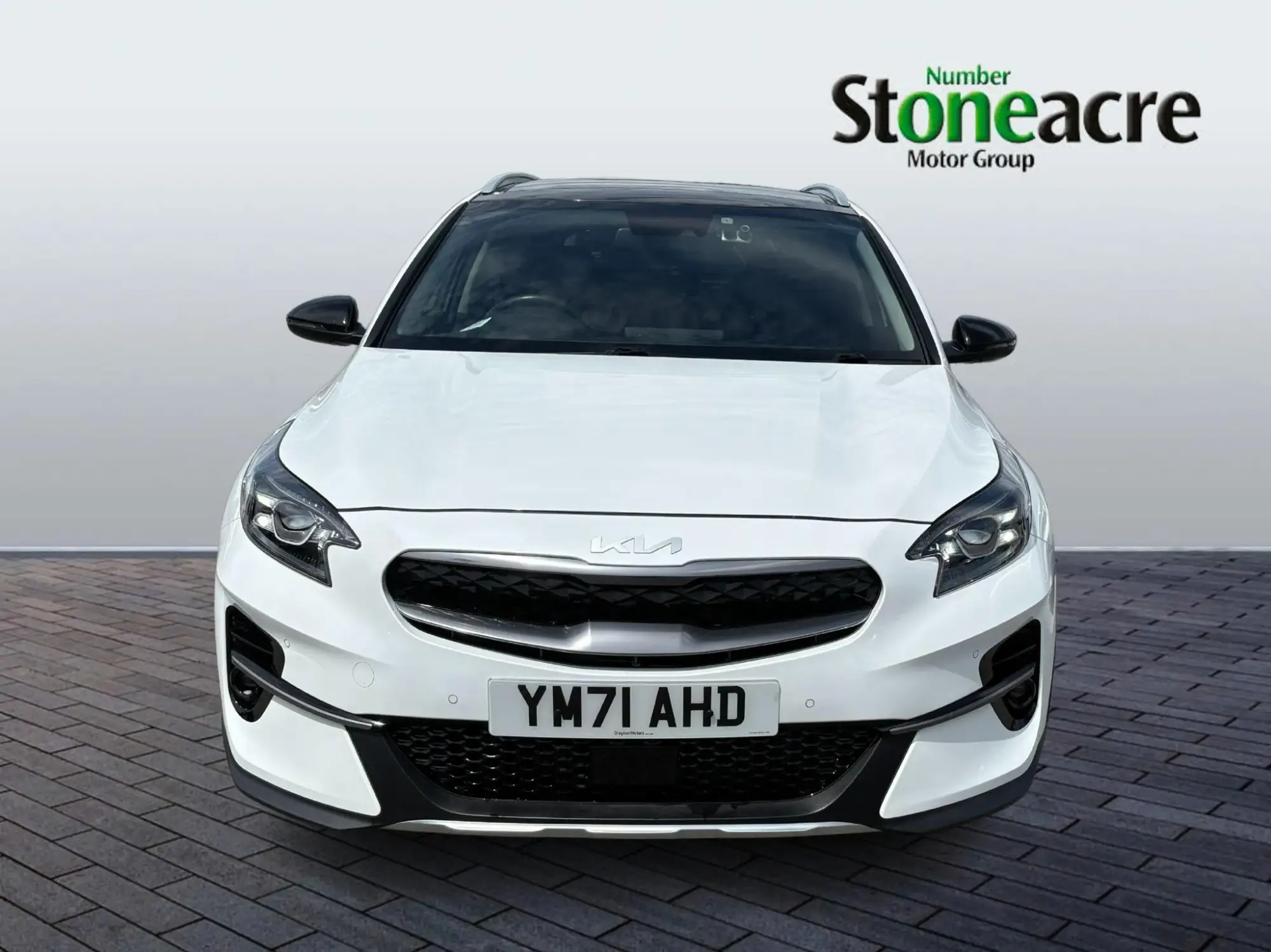 Kia XCeed Plug-In Hybrid Image 2