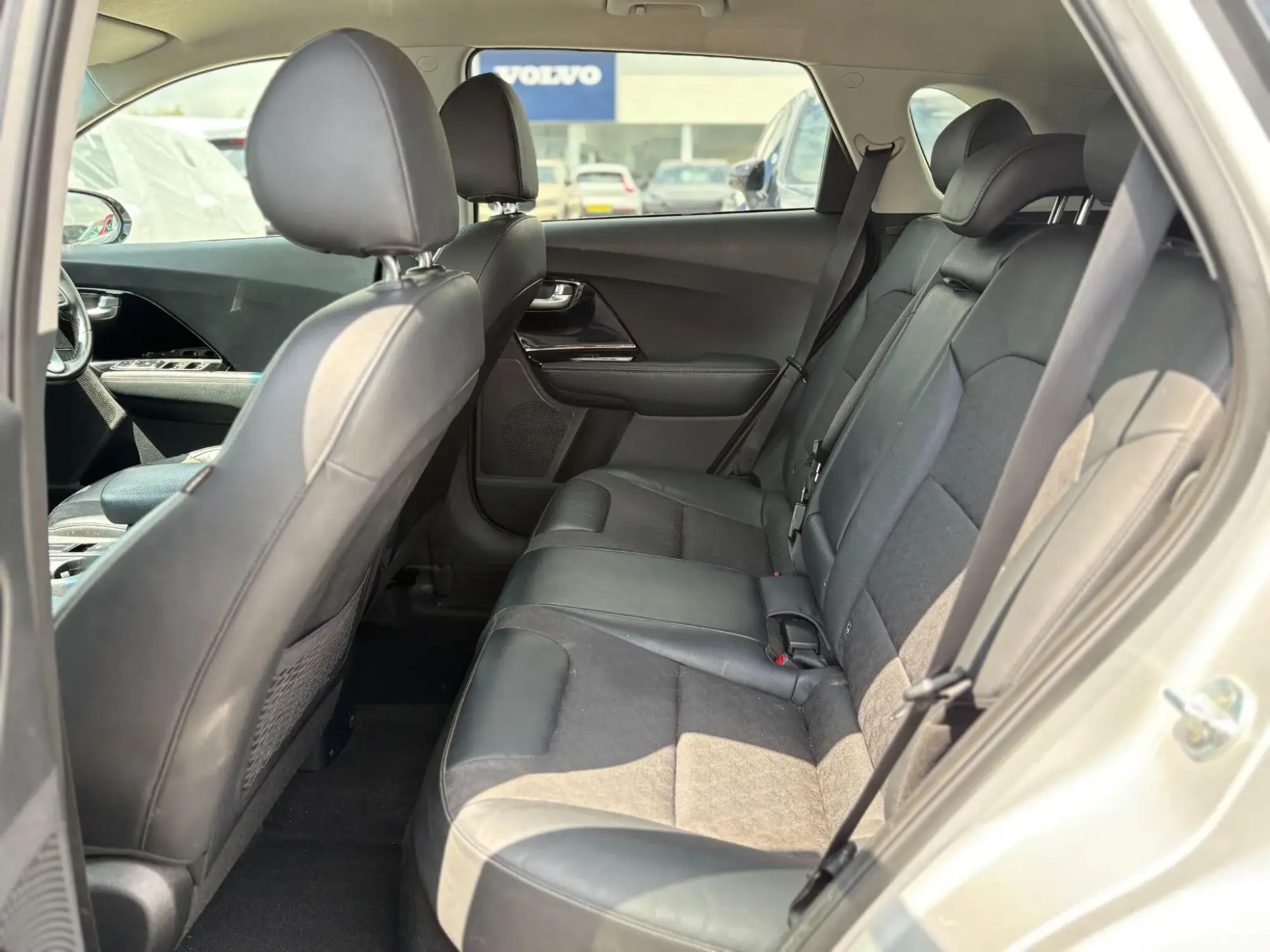 Kia Niro Image 15 Kia Niro Image 15