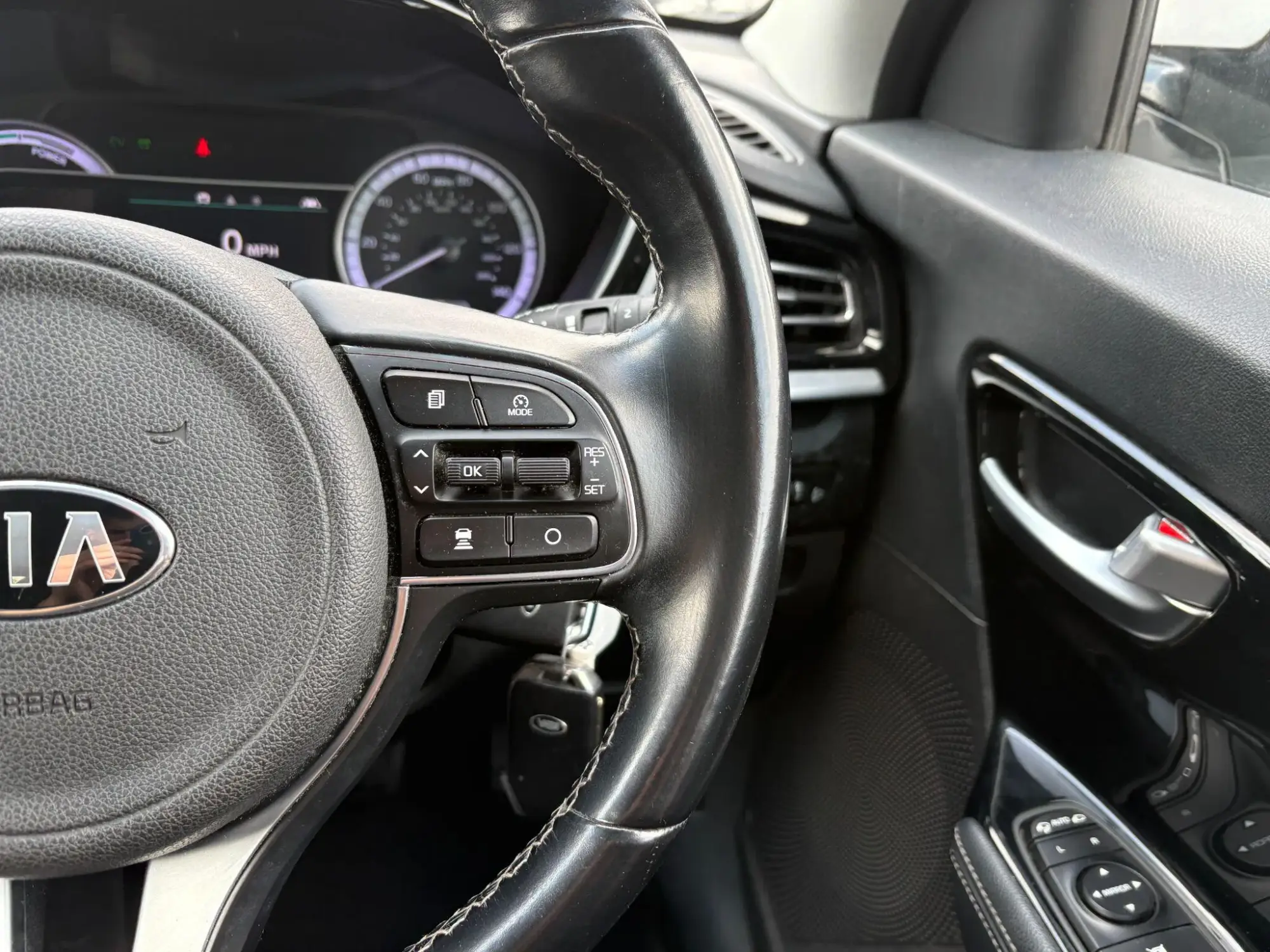 Kia Niro Image 24 Kia Niro Image 24
