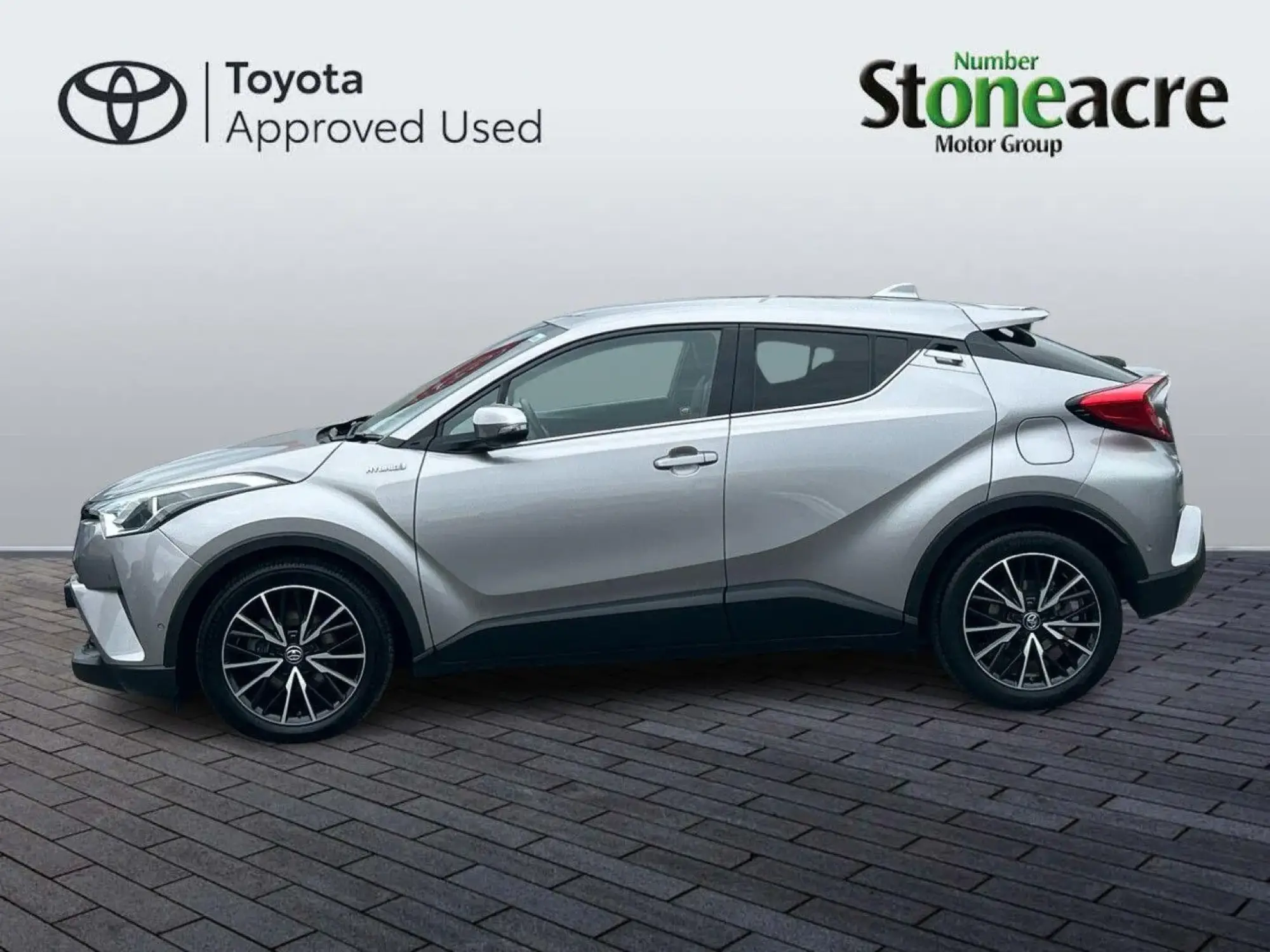 Toyota C-HR Self-Charging Hybrid Image 6 Toyota C-HR Self-Charging Hybrid Image 6