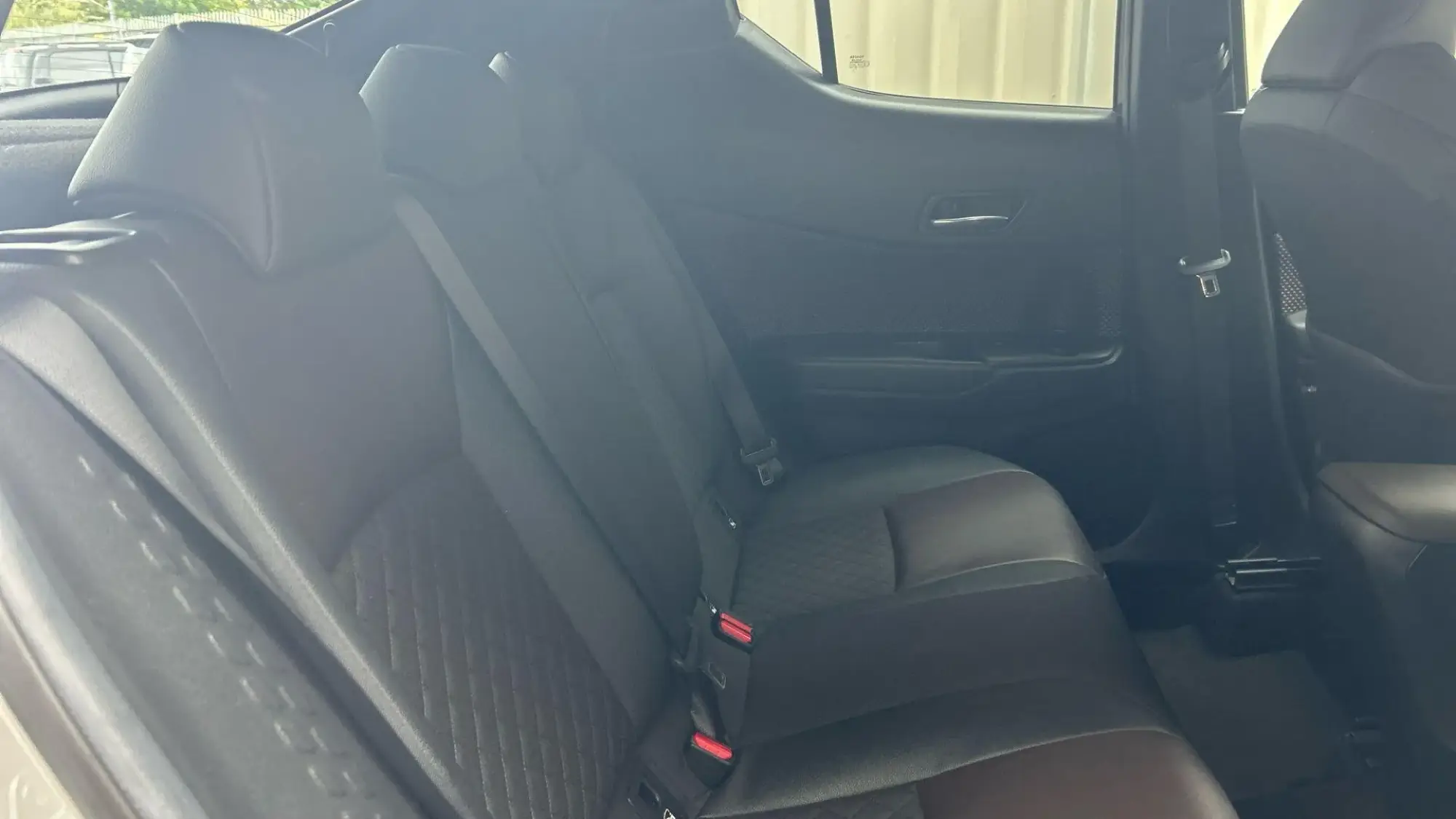 Toyota C-HR Self-Charging Hybrid Image 16 Toyota C-HR Self-Charging Hybrid Image 16