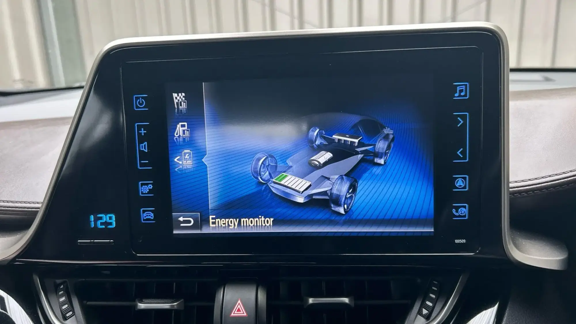 Toyota C-HR Self-Charging Hybrid Image 20 Toyota C-HR Self-Charging Hybrid Image 20