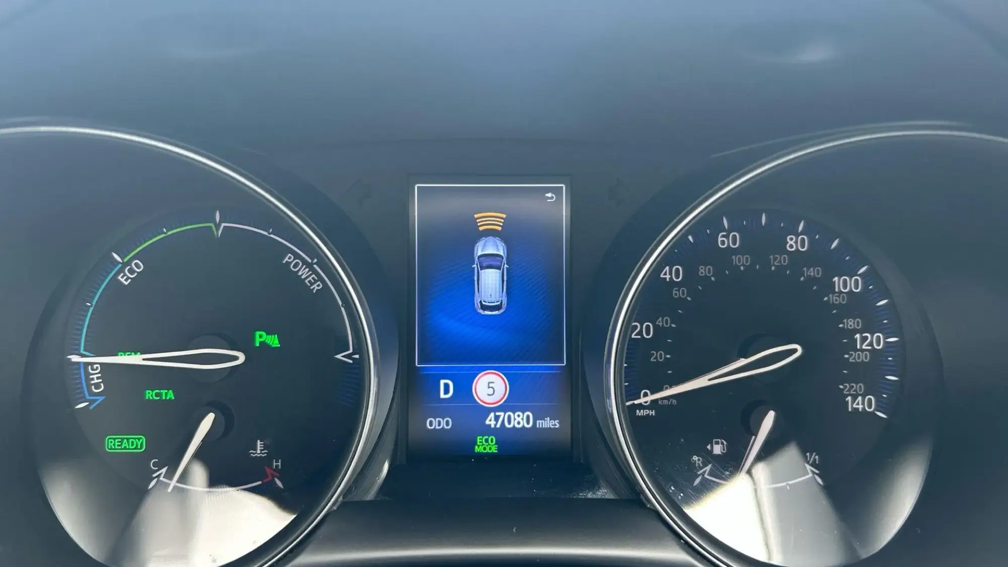 Toyota C-HR Self-Charging Hybrid Image 22 Toyota C-HR Self-Charging Hybrid Image 22