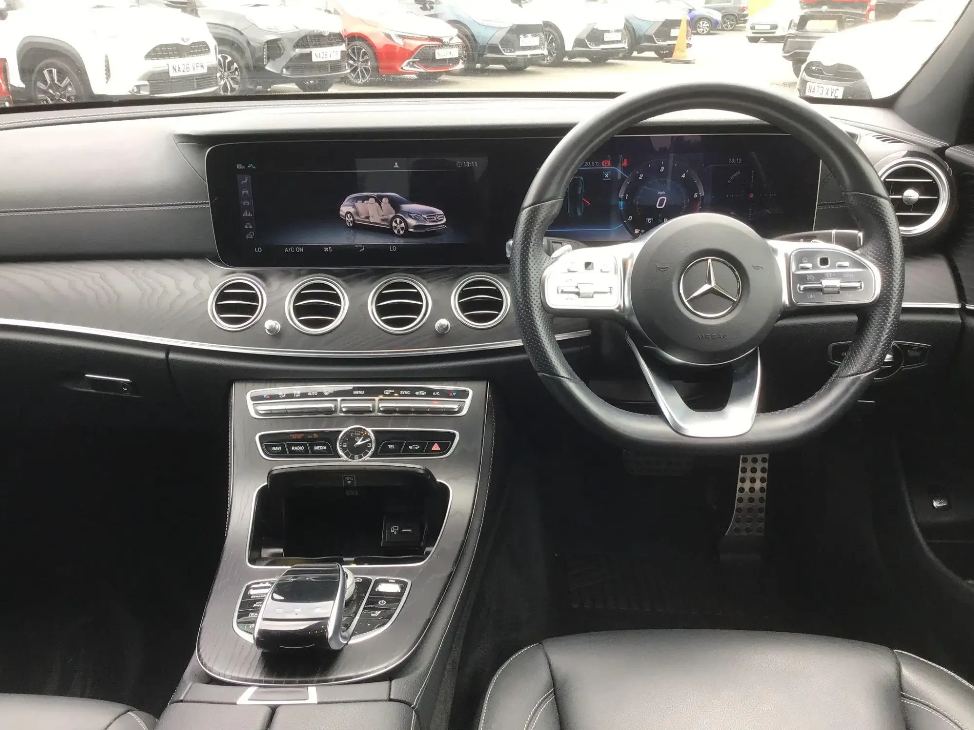 Mercedes-Benz E-Class Image 13 Mercedes-Benz E-Class Image 13