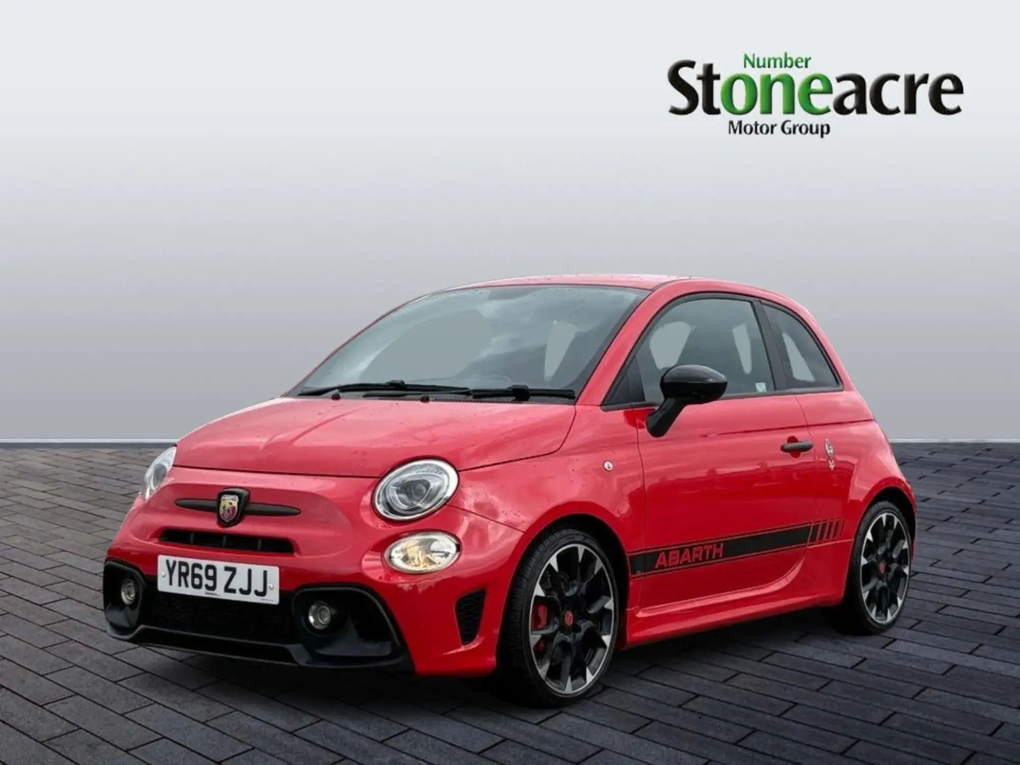 Abarth 595 1.4 T-Jet 180 Competizione 3dr YR69ZJJ Image 3