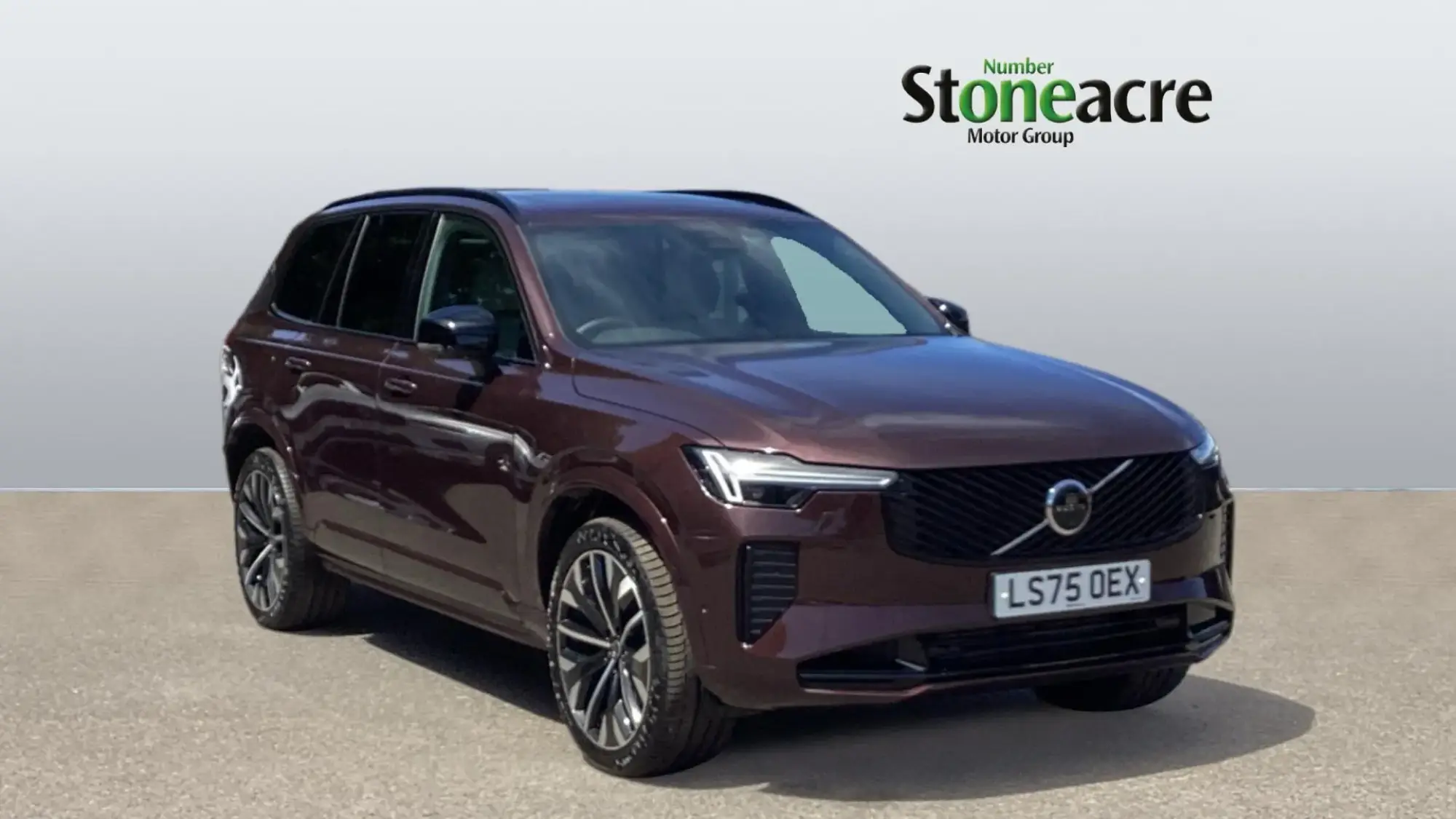 Volvo XC90 Plug-In Hybrid 2.0 T8 18.8kWh Plus Auto 4WD Euro 6 (s/s) 5dr LS75OEX Image 1