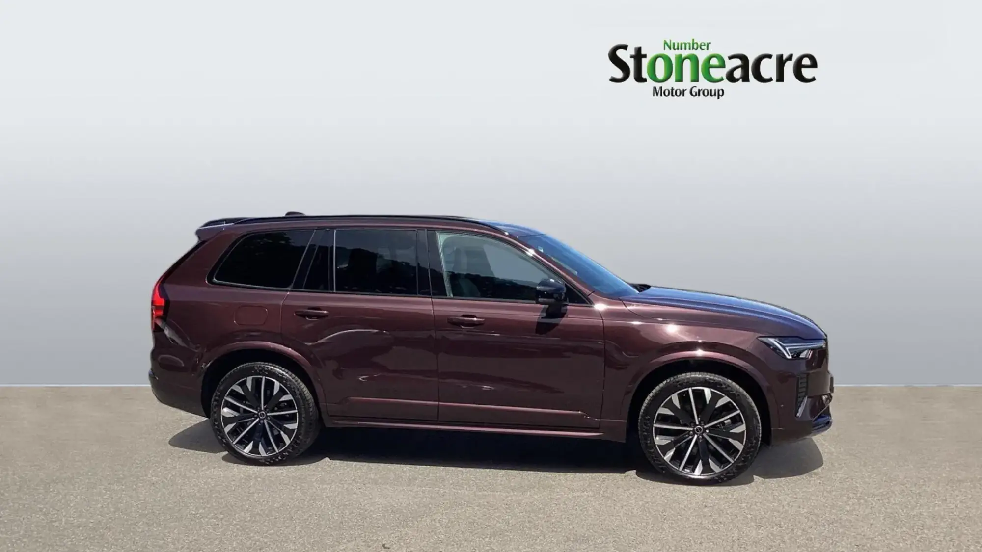 Volvo XC90 Plug-In Hybrid 2.0 T8 18.8kWh Plus Auto 4WD Euro 6 (s/s) 5dr LS75OEX Image 3