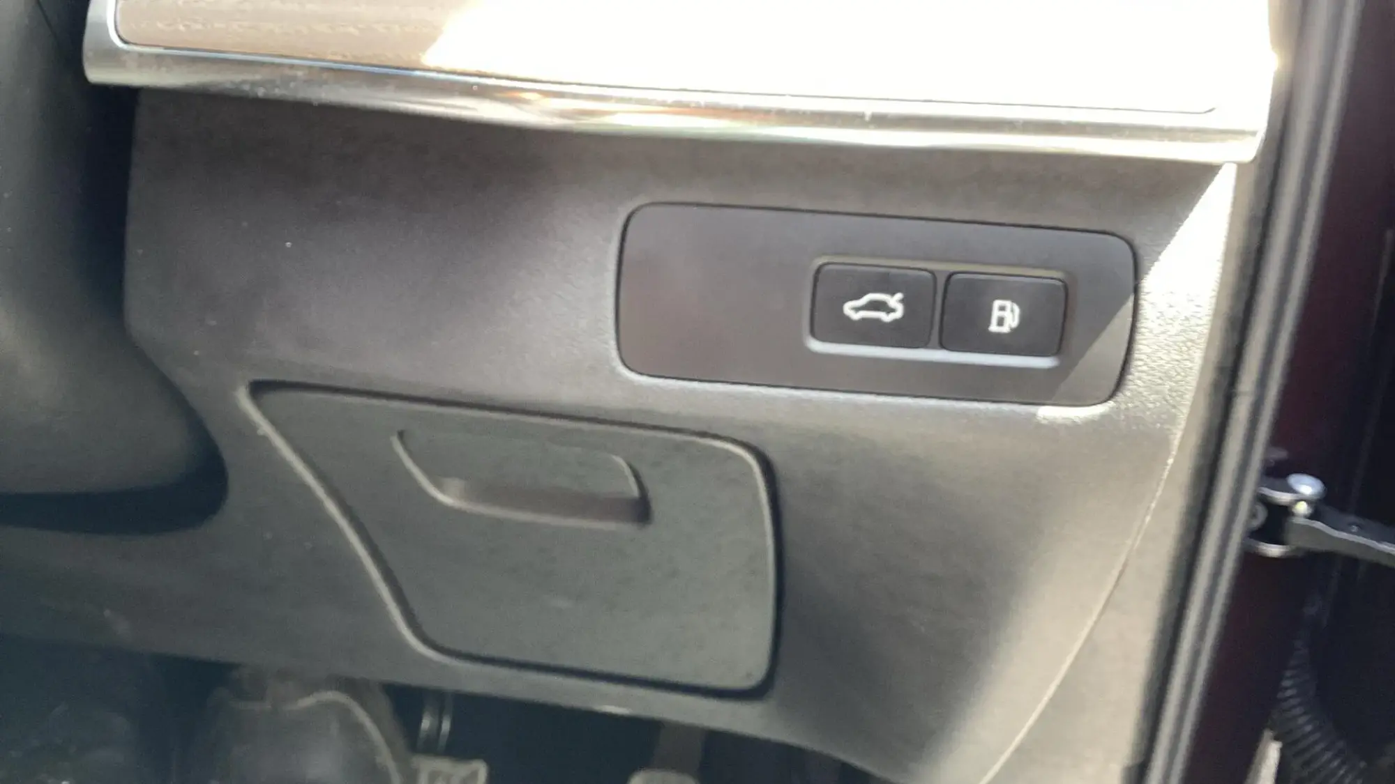 Volvo XC90 Plug-In Hybrid Image 36 Volvo XC90 Plug-In Hybrid Image 36