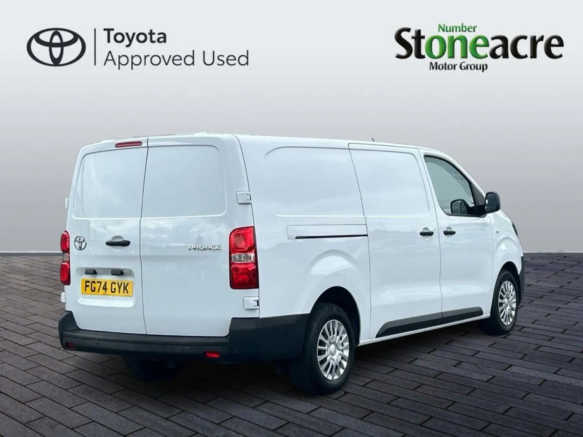 Toyota Proace 2.0D Icon Long Panel Van LWB Euro 6 6dr FG74GYK Image 3