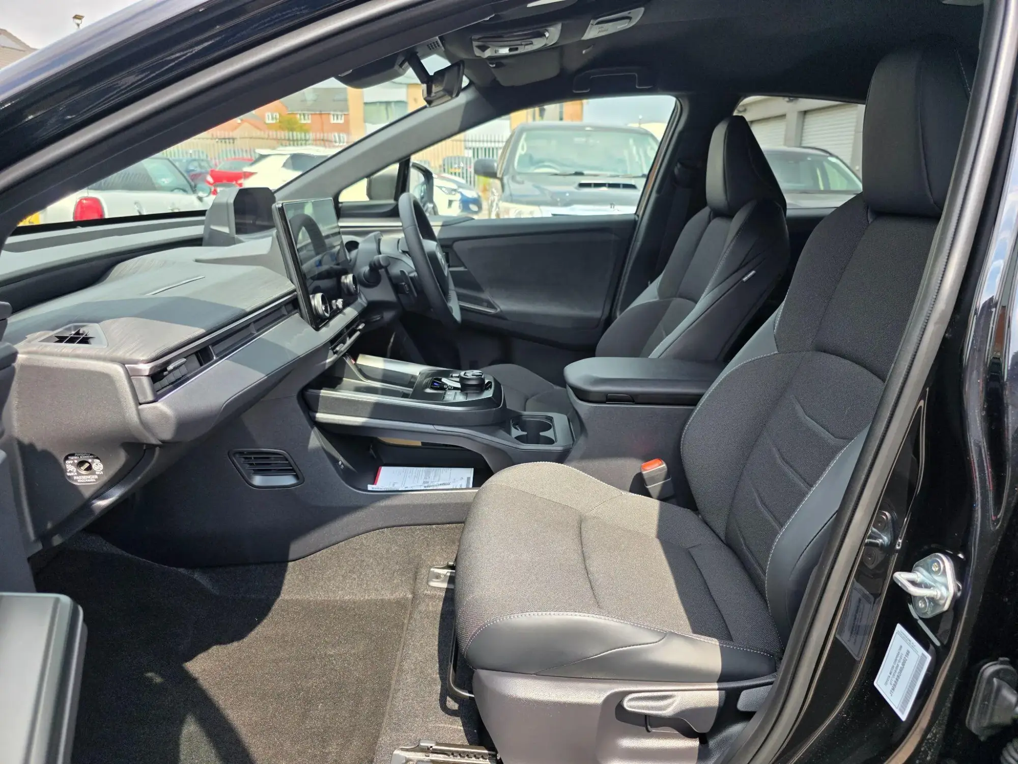 Toyota C-HR+ Image 10
