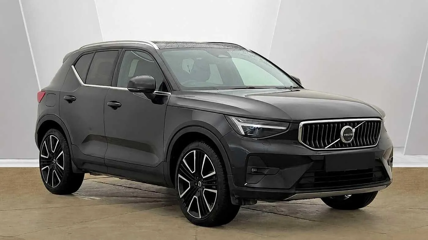 Volvo XC40 listing photo