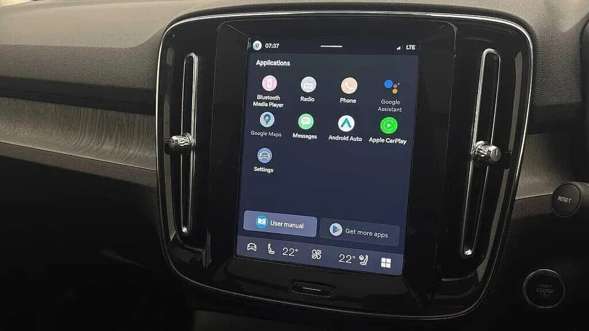 Volvo XC40 Image 8