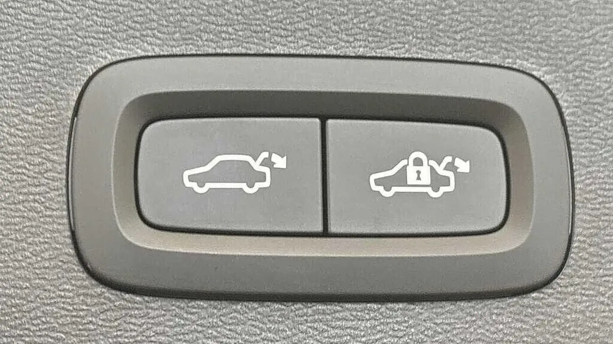 Volvo XC40 Image 11