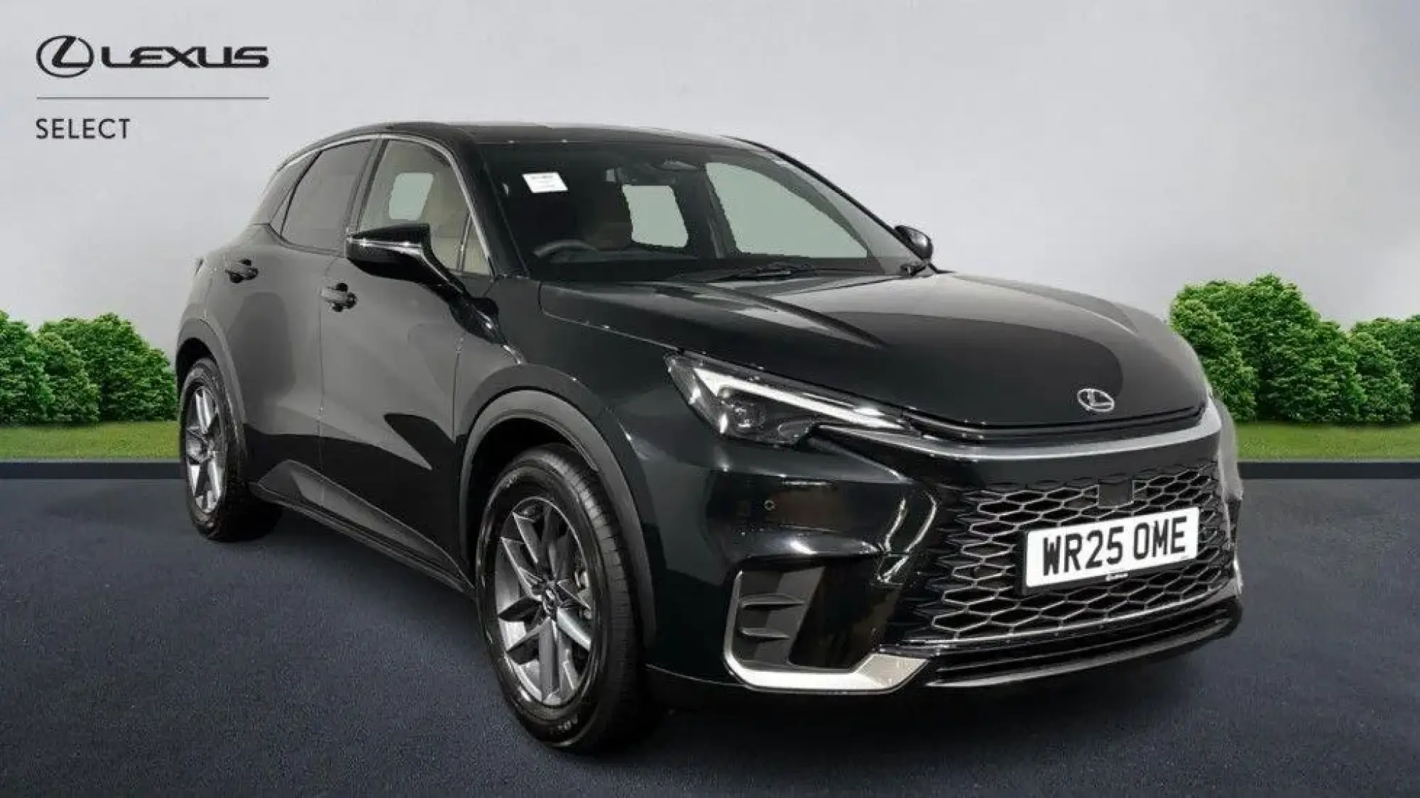 Lexus LBX 1.5 VVT-iE Premium E-CVT Euro 6 (s/s) 5dr WR25OME Image 1