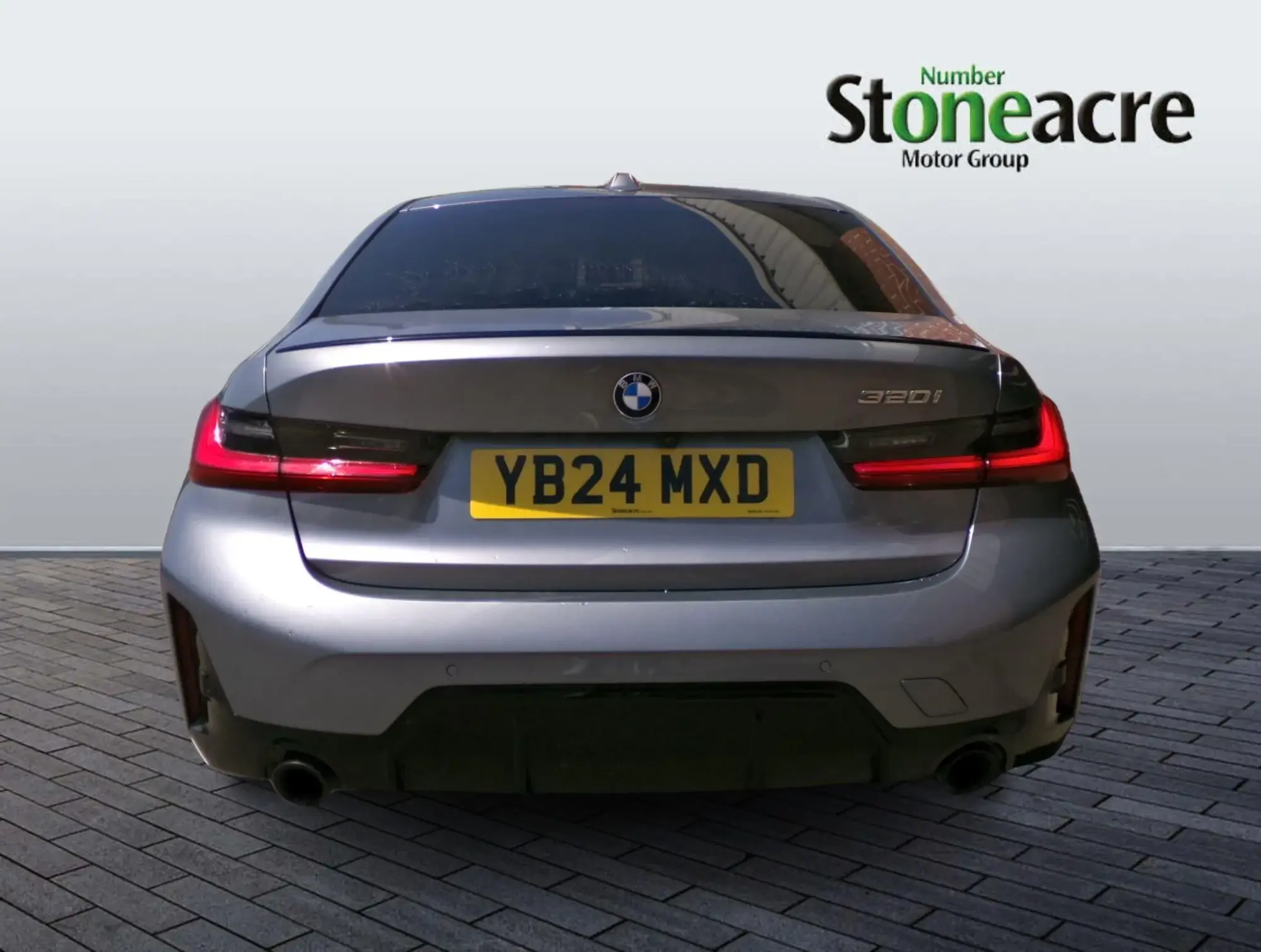 BMW 3 Series Image 6 BMW 3 Series Image 6