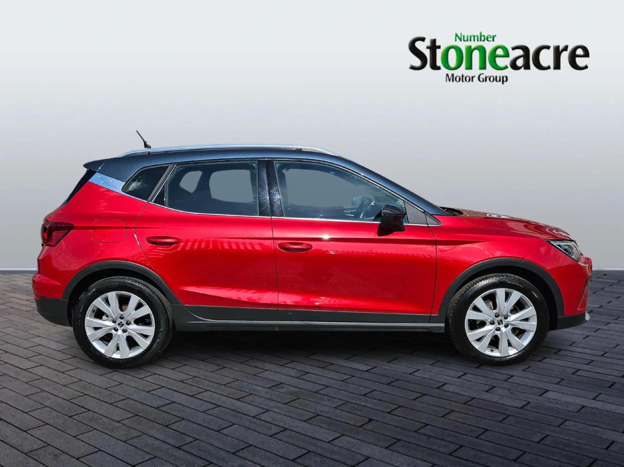 SEAT Arona Image 2