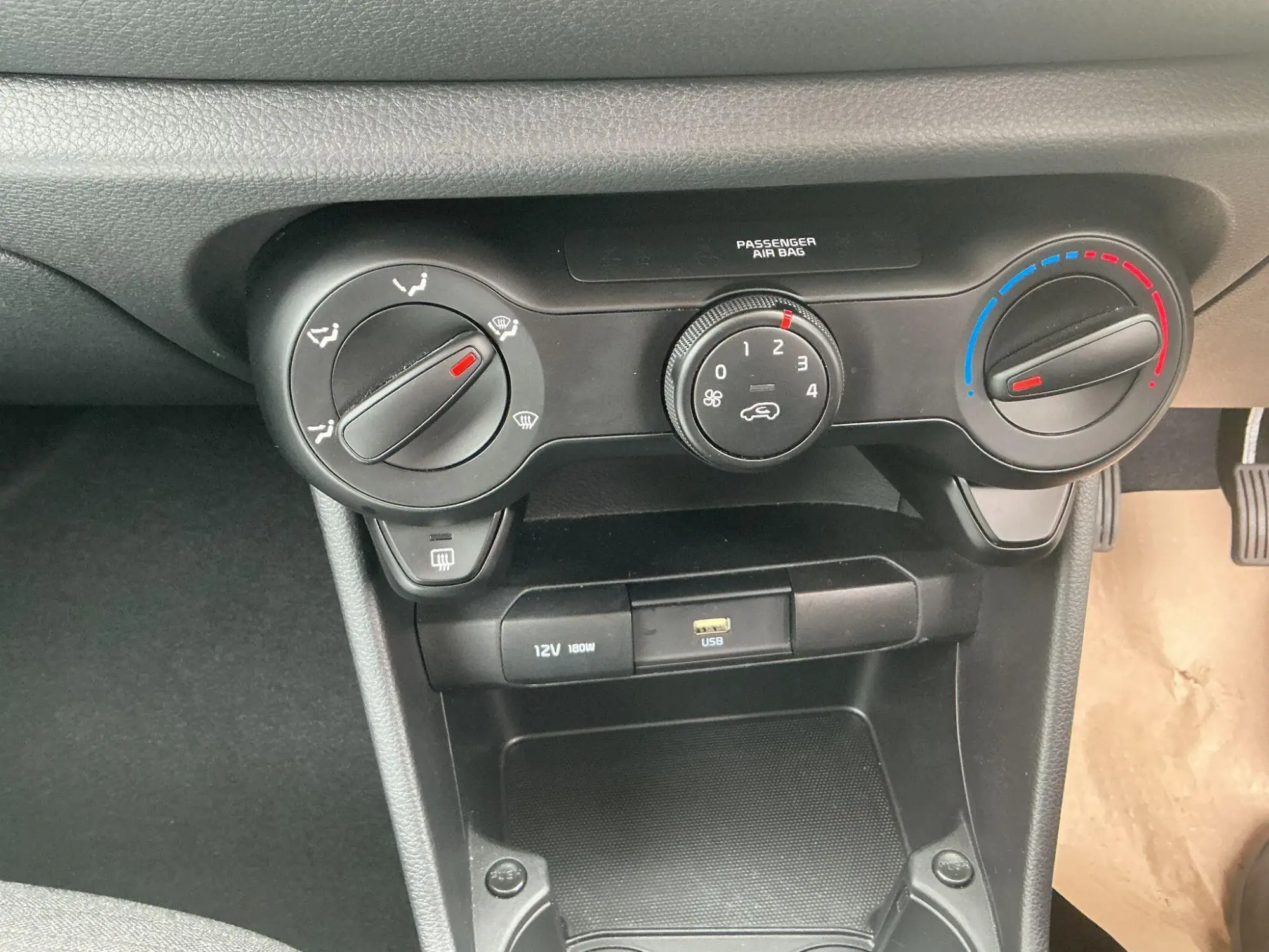 Kia Picanto Image 21