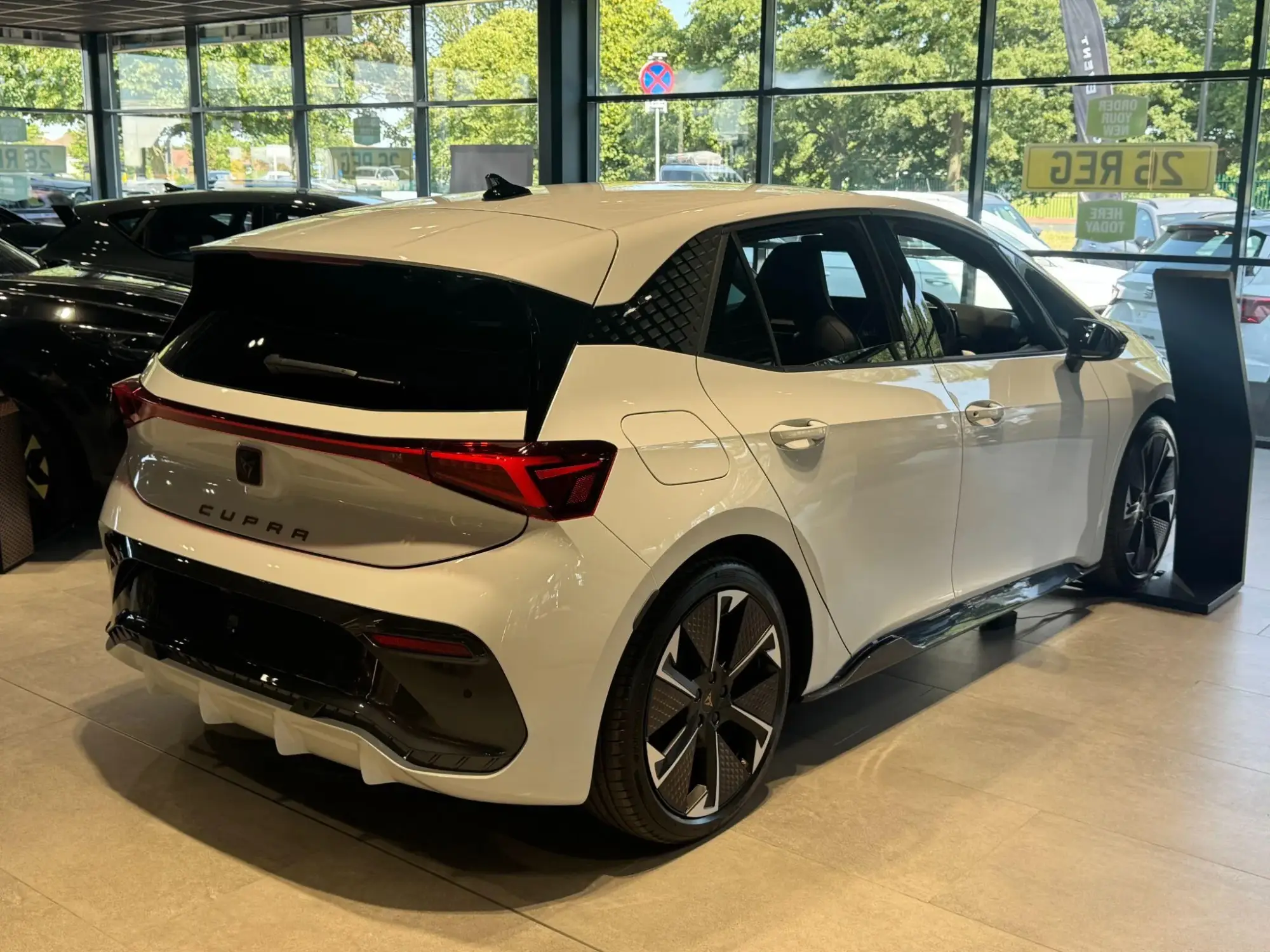 CUPRA Born Image 5 CUPRA Born Image 5