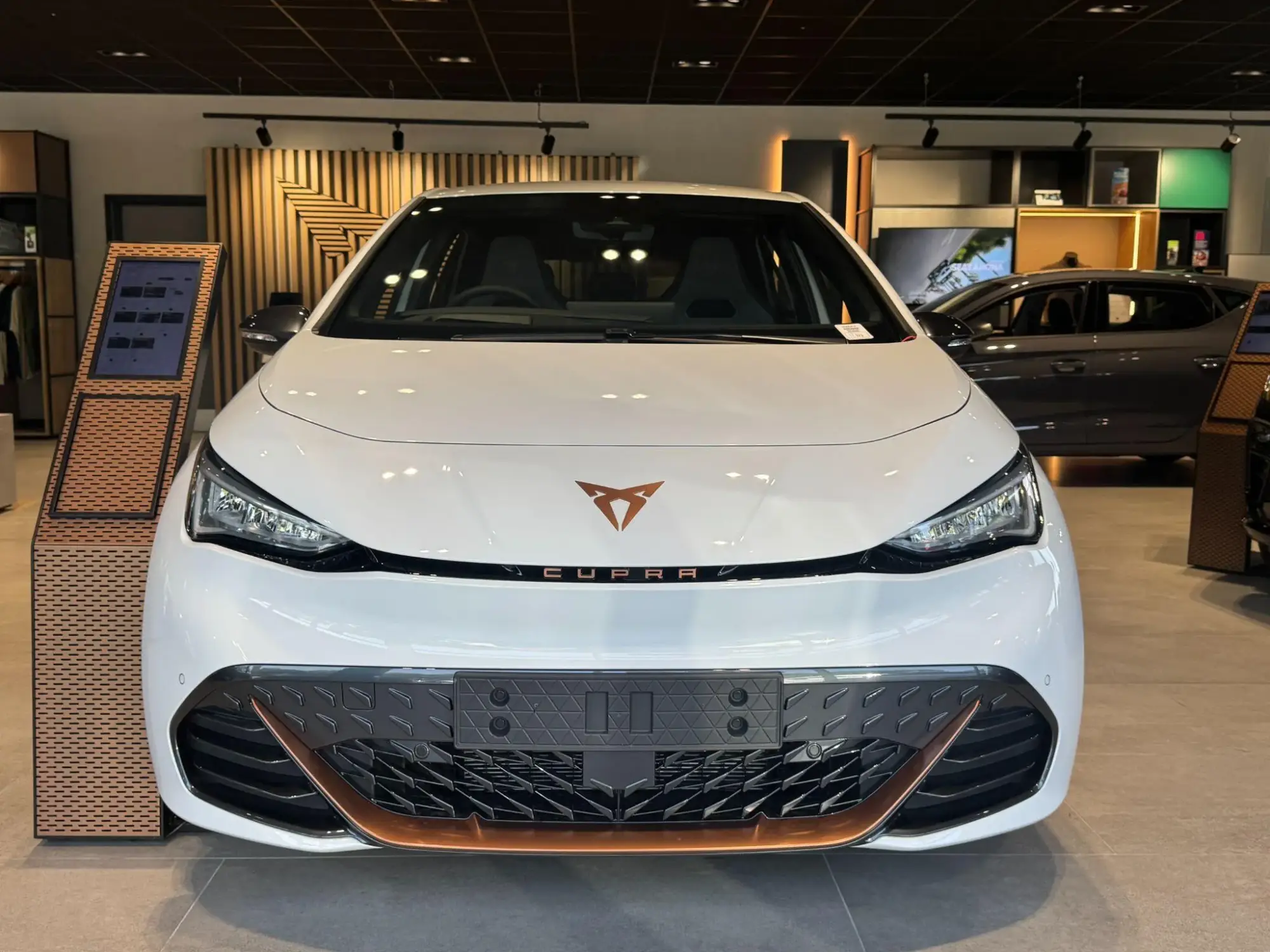 CUPRA Born Image 8 CUPRA Born Image 8