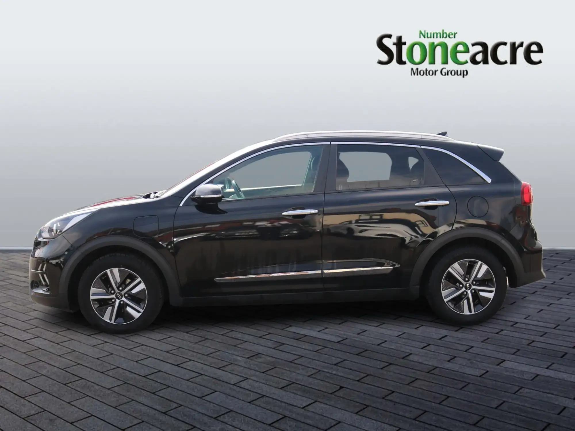 Kia Niro Image 6 Kia Niro Image 6