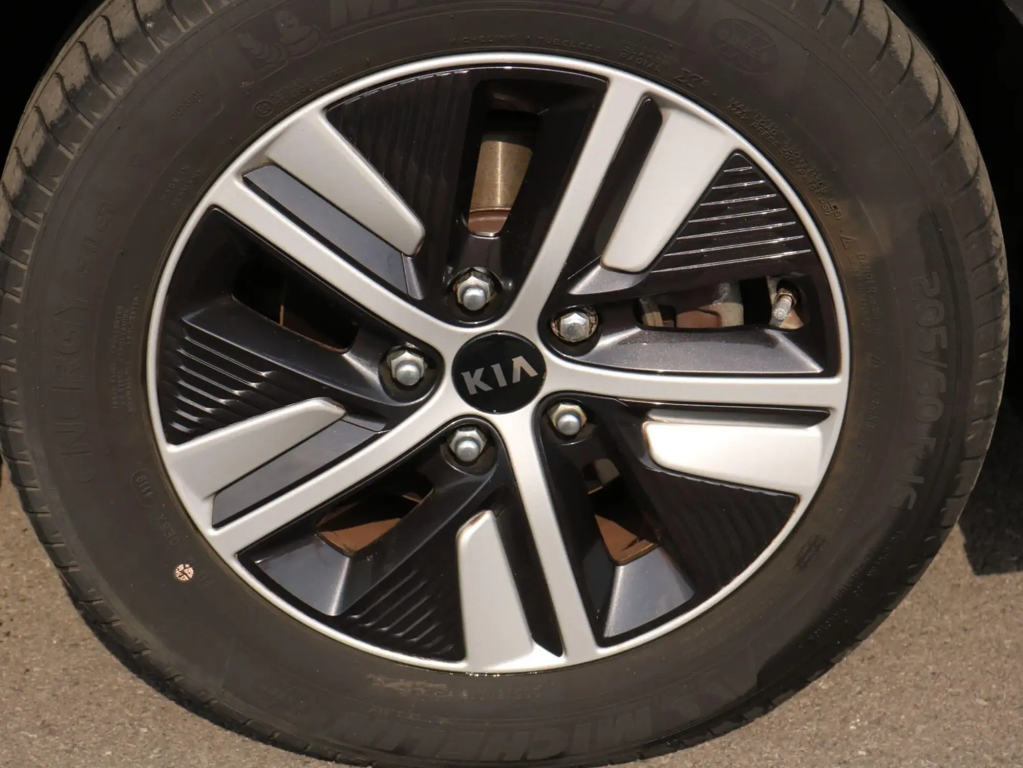 Kia Niro Image 9 Kia Niro Image 9