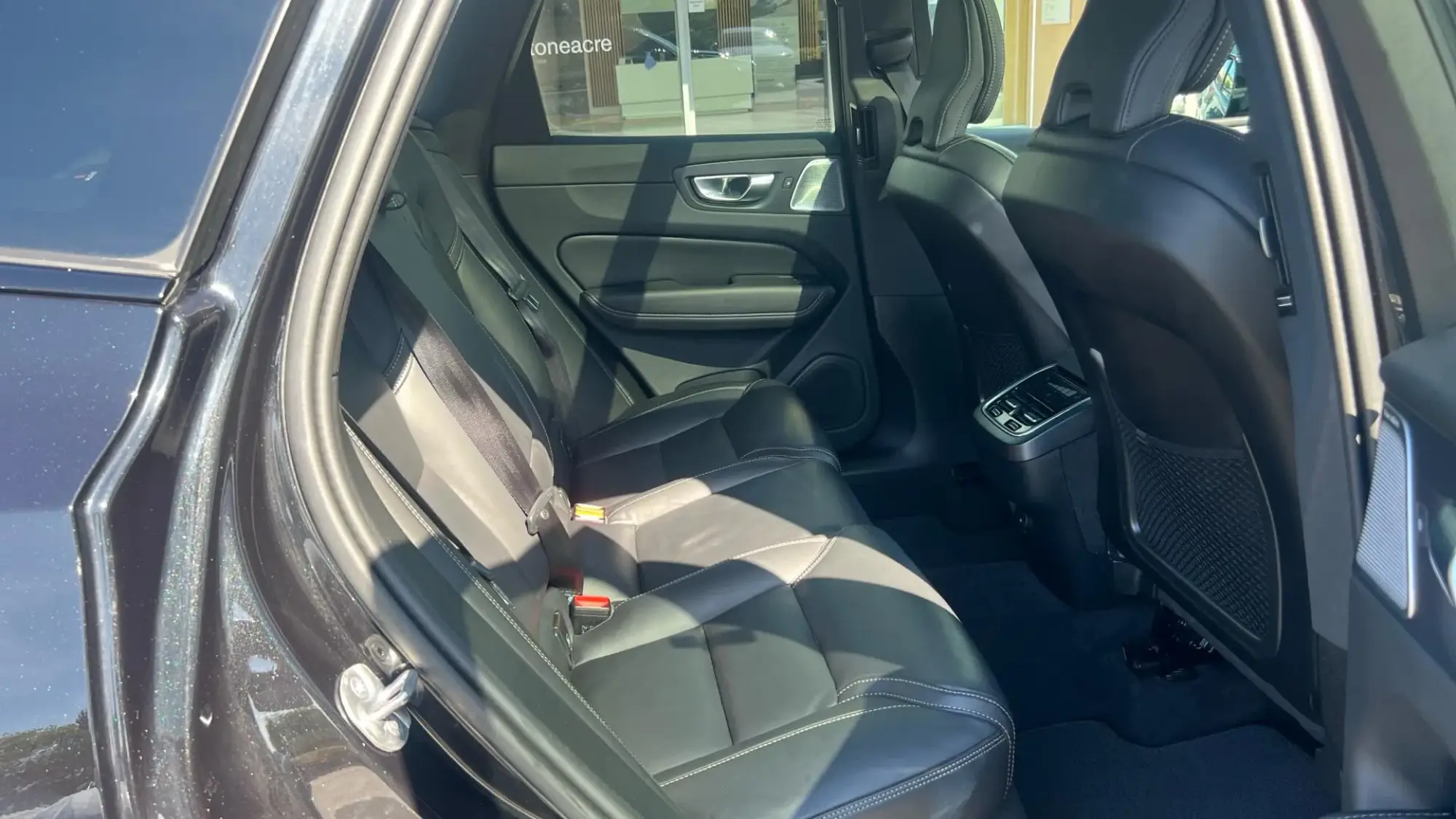 Volvo XC60 Image 6 Volvo XC60 Image 6