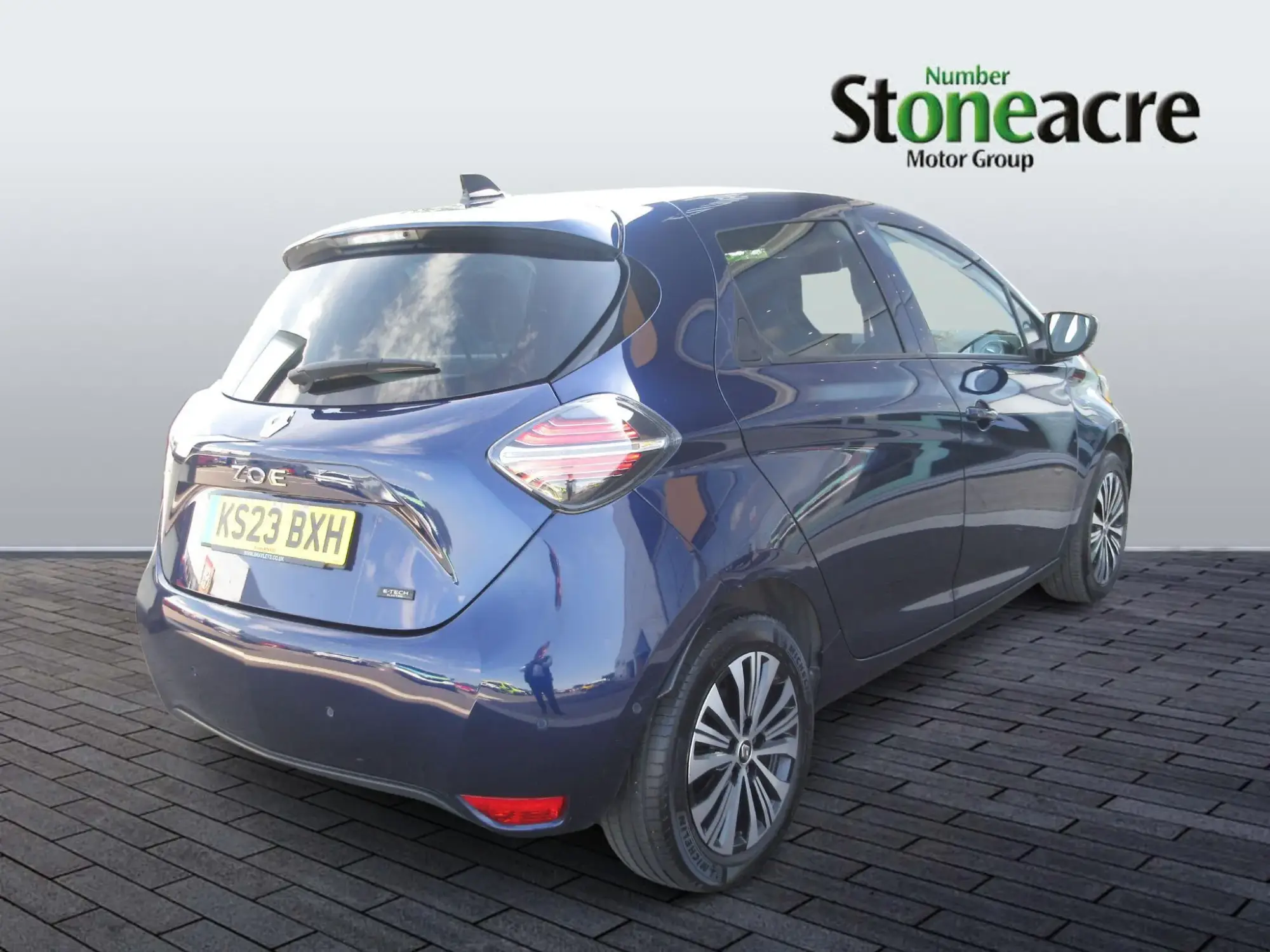 Renault Zoe R135 EV50 52kWh Techno Auto 5dr (Boost Charge) KS23BXH Image 3
