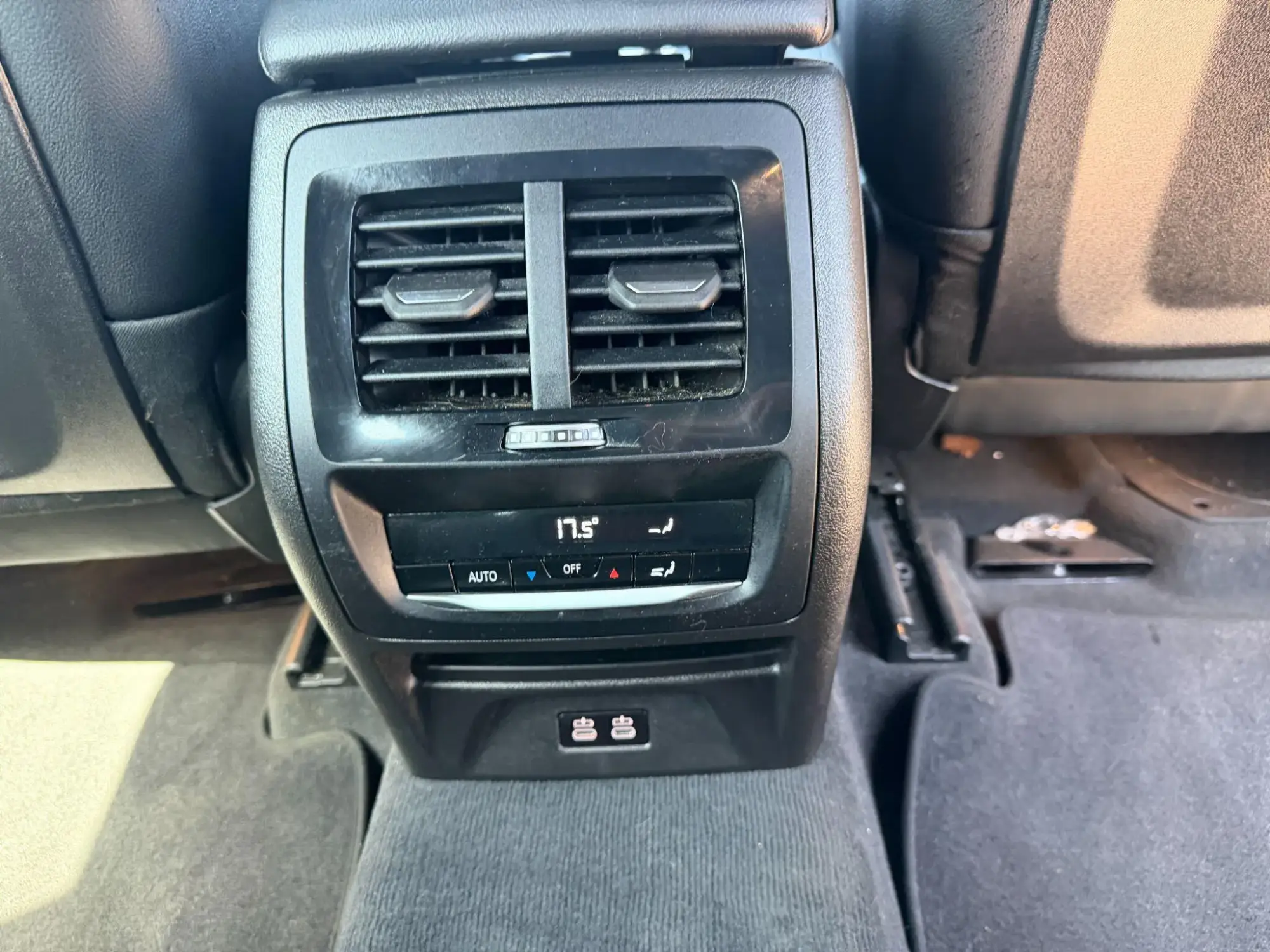 BMW X3 Image 21 BMW X3 Image 21