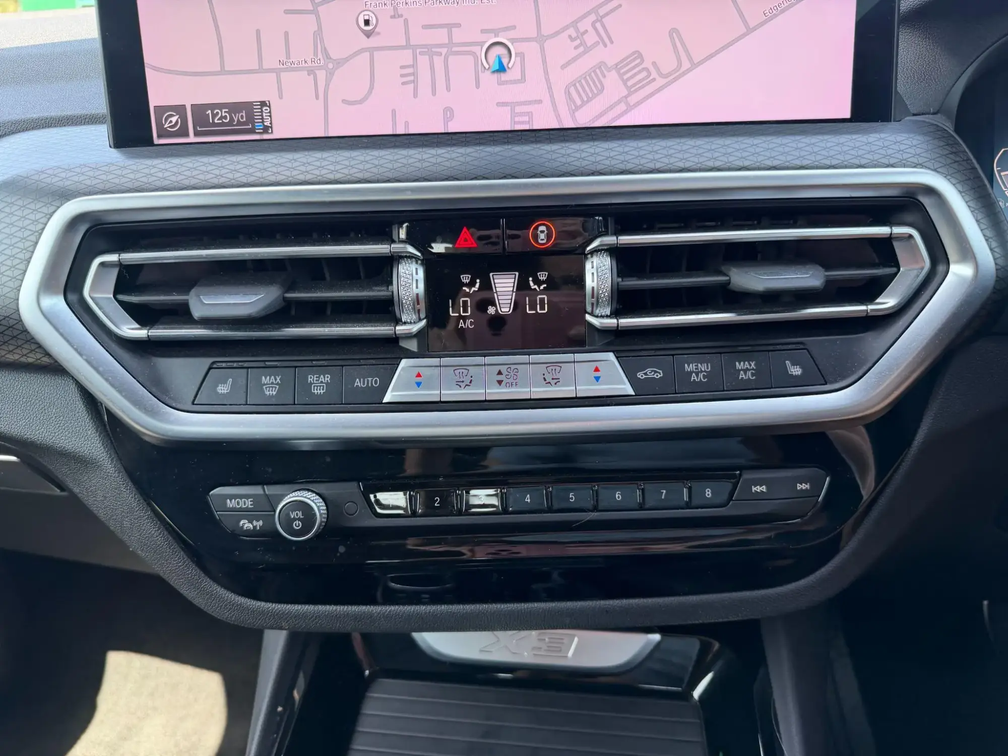 BMW X3 Image 26 BMW X3 Image 26