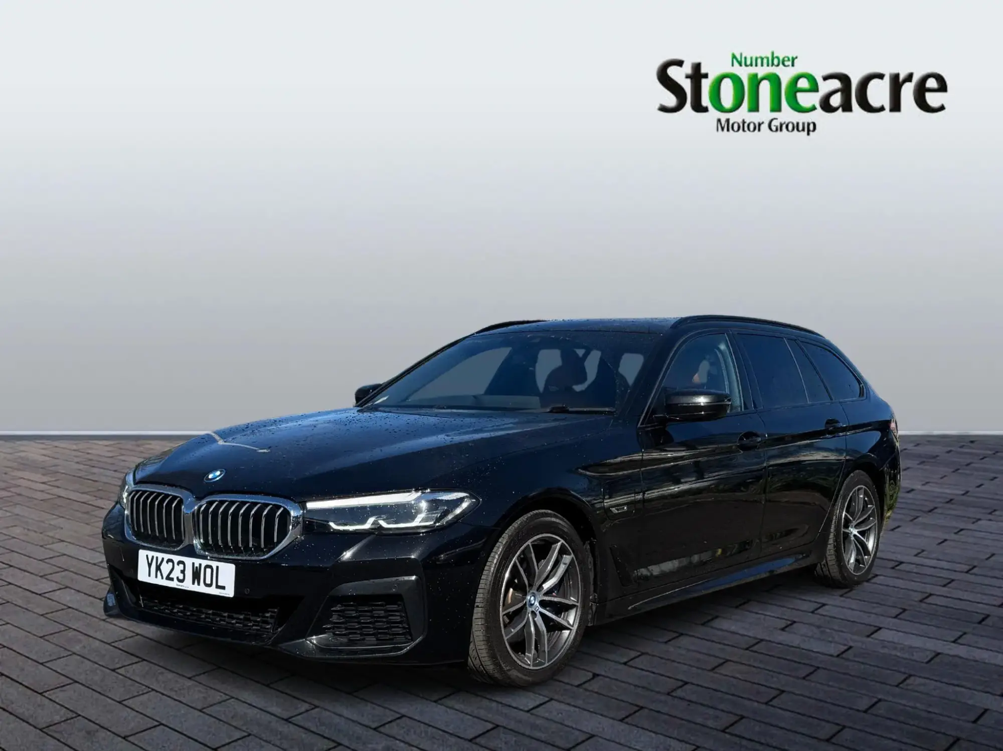 BMW 5 Series Image 3 BMW 5 Series Image 3