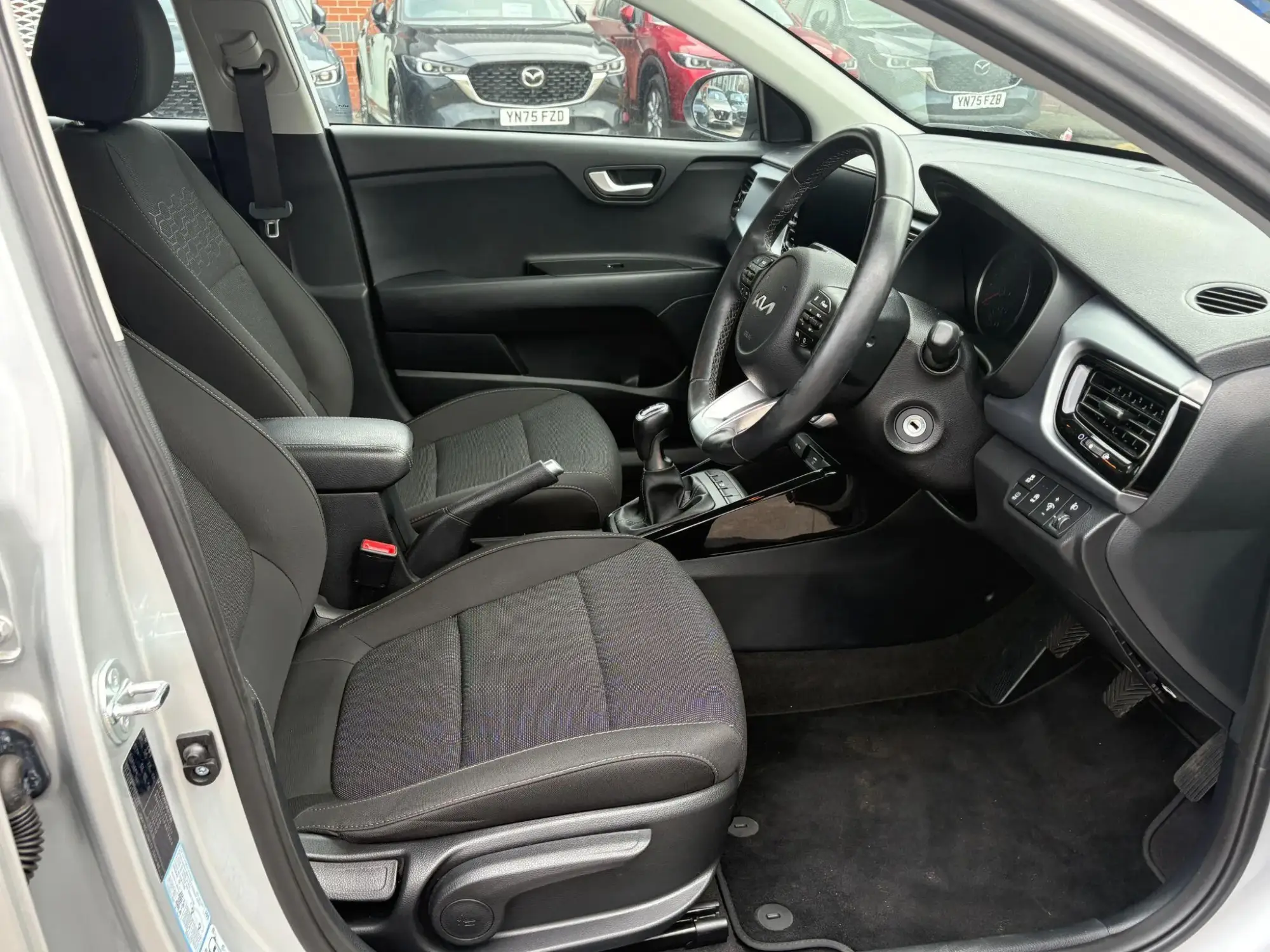 Kia Rio Image 10 Kia Rio Image 10