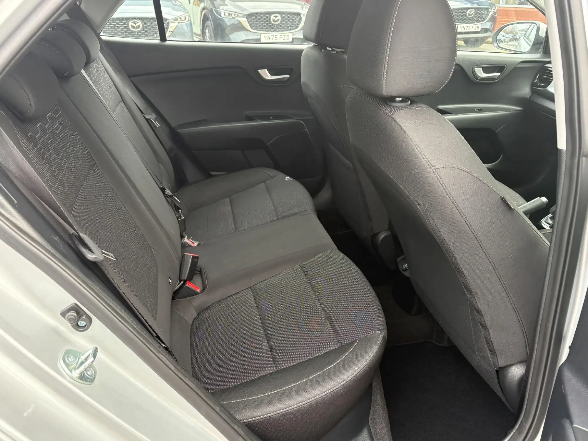 Kia Rio Image 11 Kia Rio Image 11