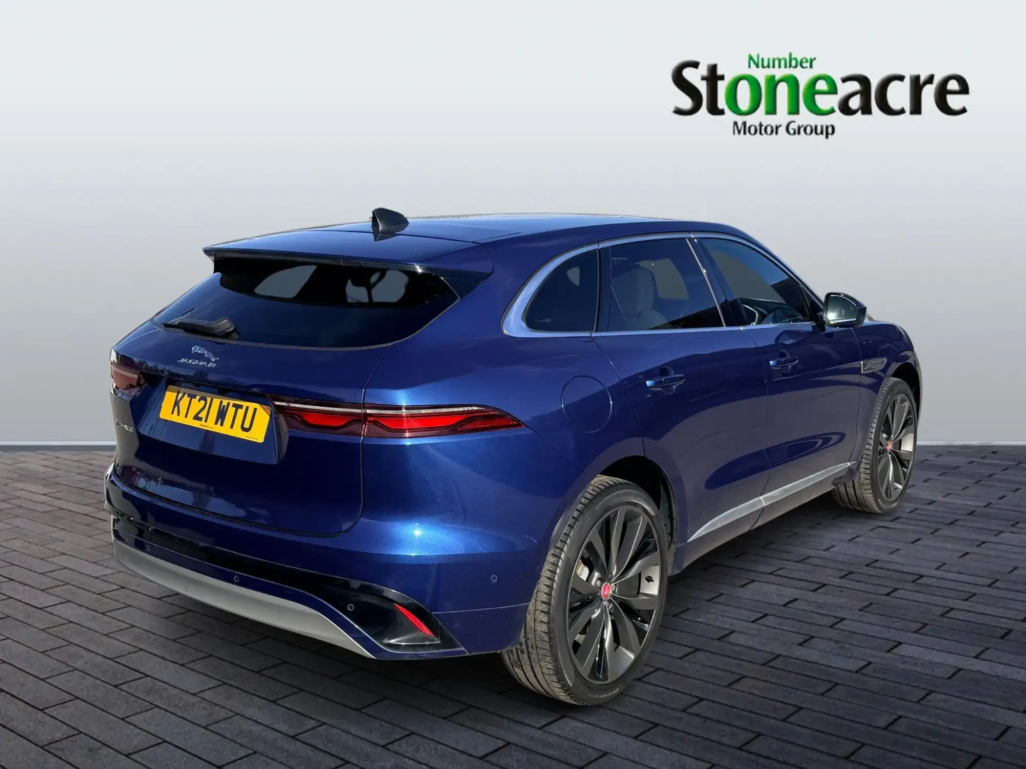 Jaguar F-Pace Image 9 Jaguar F-Pace Image 9