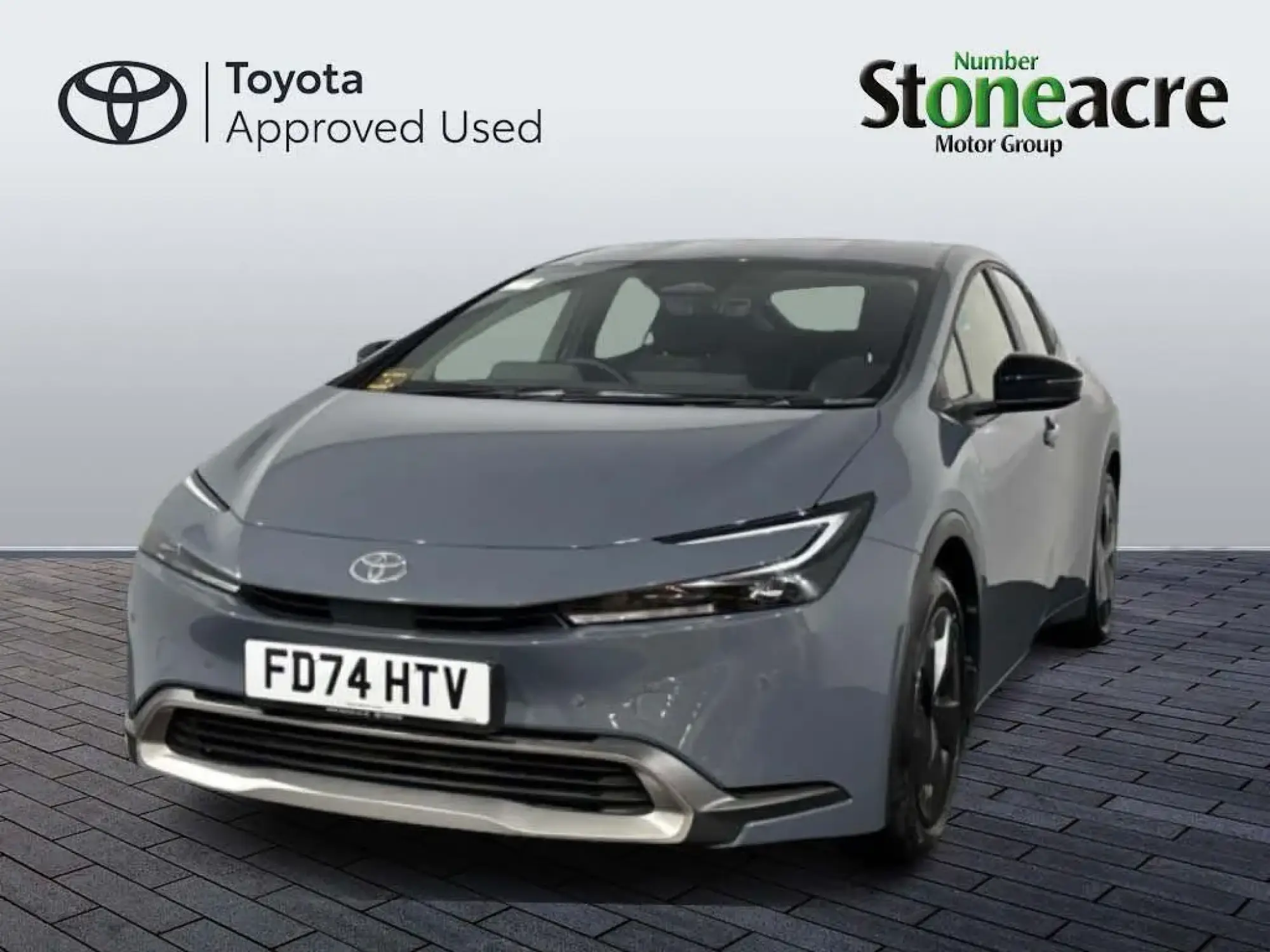 Toyota Prius Plug-in Hybrid Image 3
