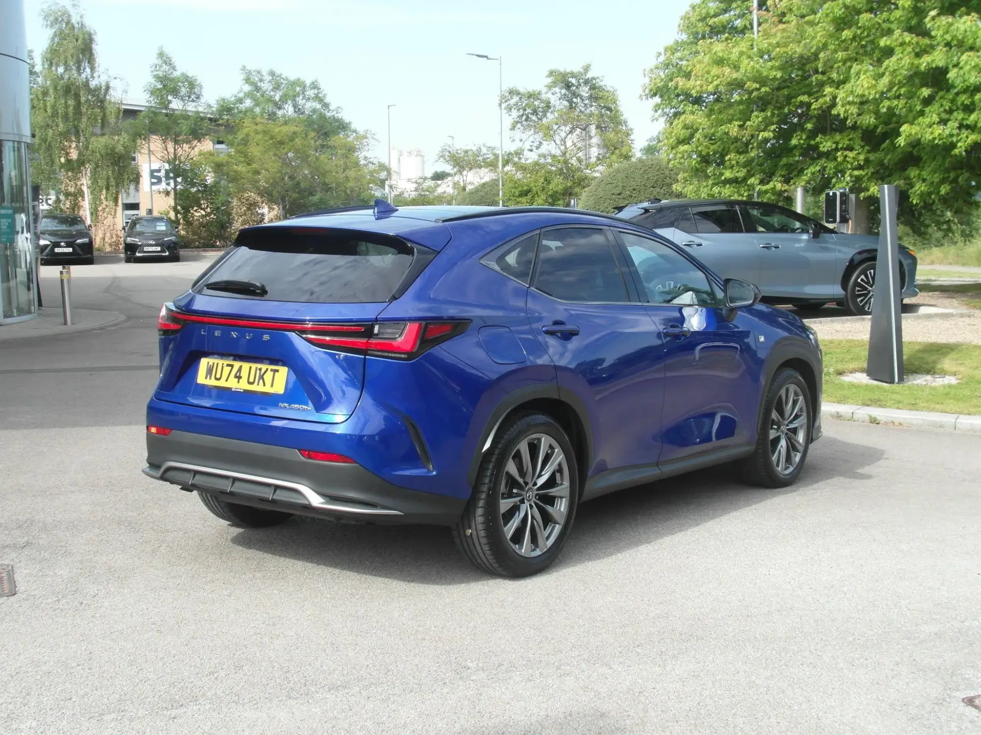 Lexus NX Plug-In Hybrid Image 17 Lexus NX Plug-In Hybrid Image 17