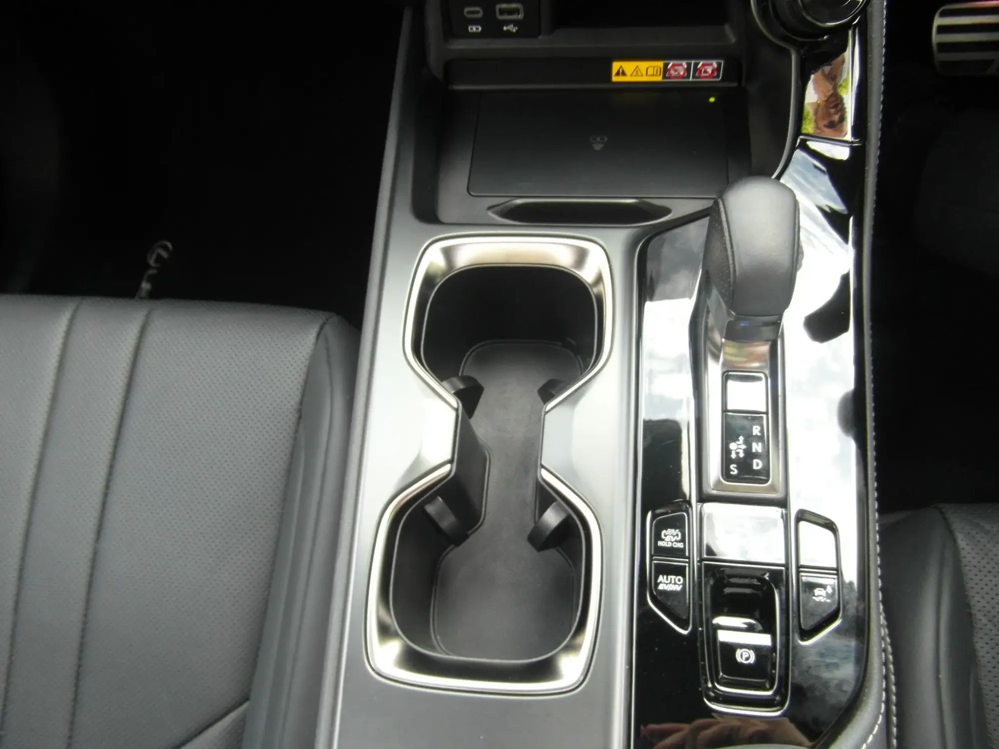 Lexus NX Plug-In Hybrid Image 18 Lexus NX Plug-In Hybrid Image 18