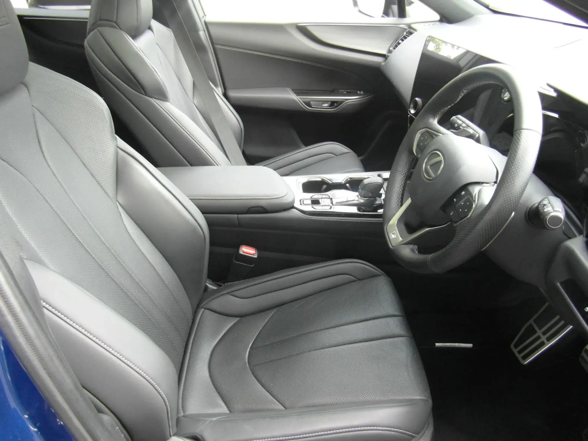Lexus NX Plug-In Hybrid Image 20 Lexus NX Plug-In Hybrid Image 20