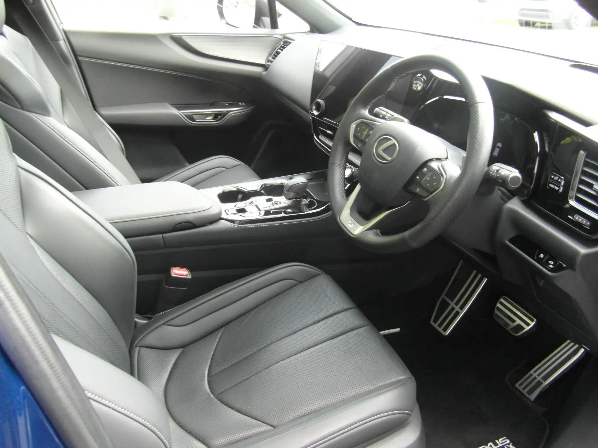 Lexus NX Plug-In Hybrid Image 21 Lexus NX Plug-In Hybrid Image 21
