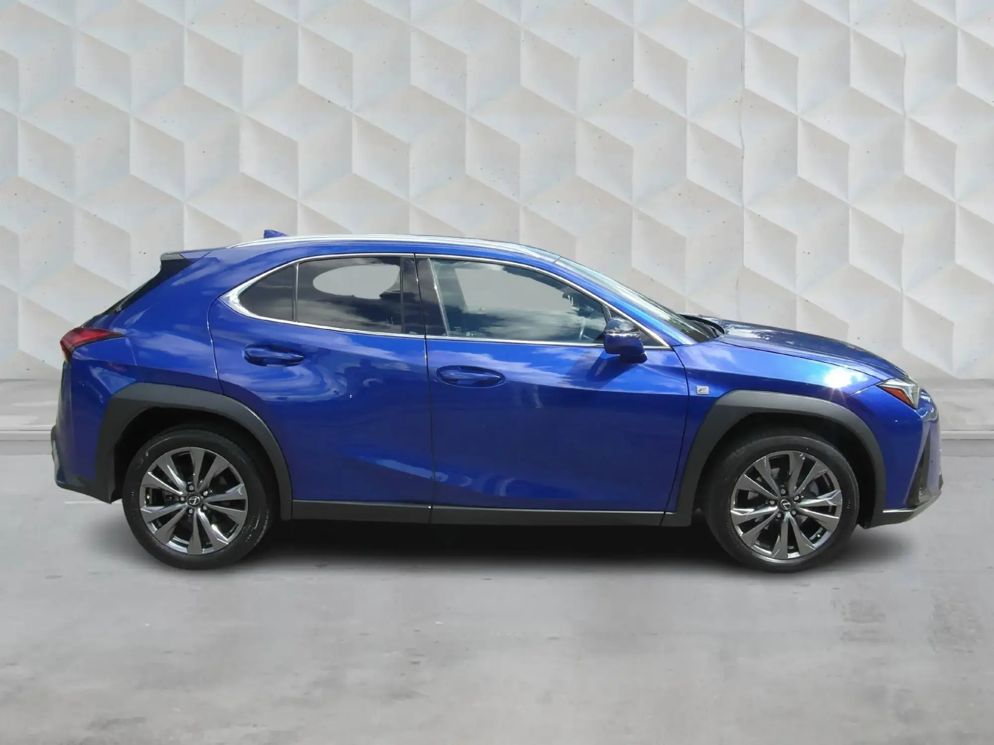 Lexus UX Self-Charging Hybrid Image 8 Lexus UX Self-Charging Hybrid Image 8