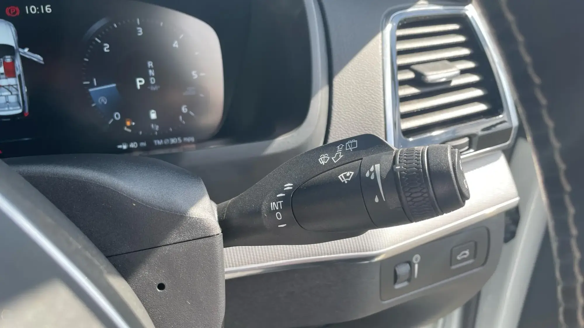 Volvo XC90 Image 23