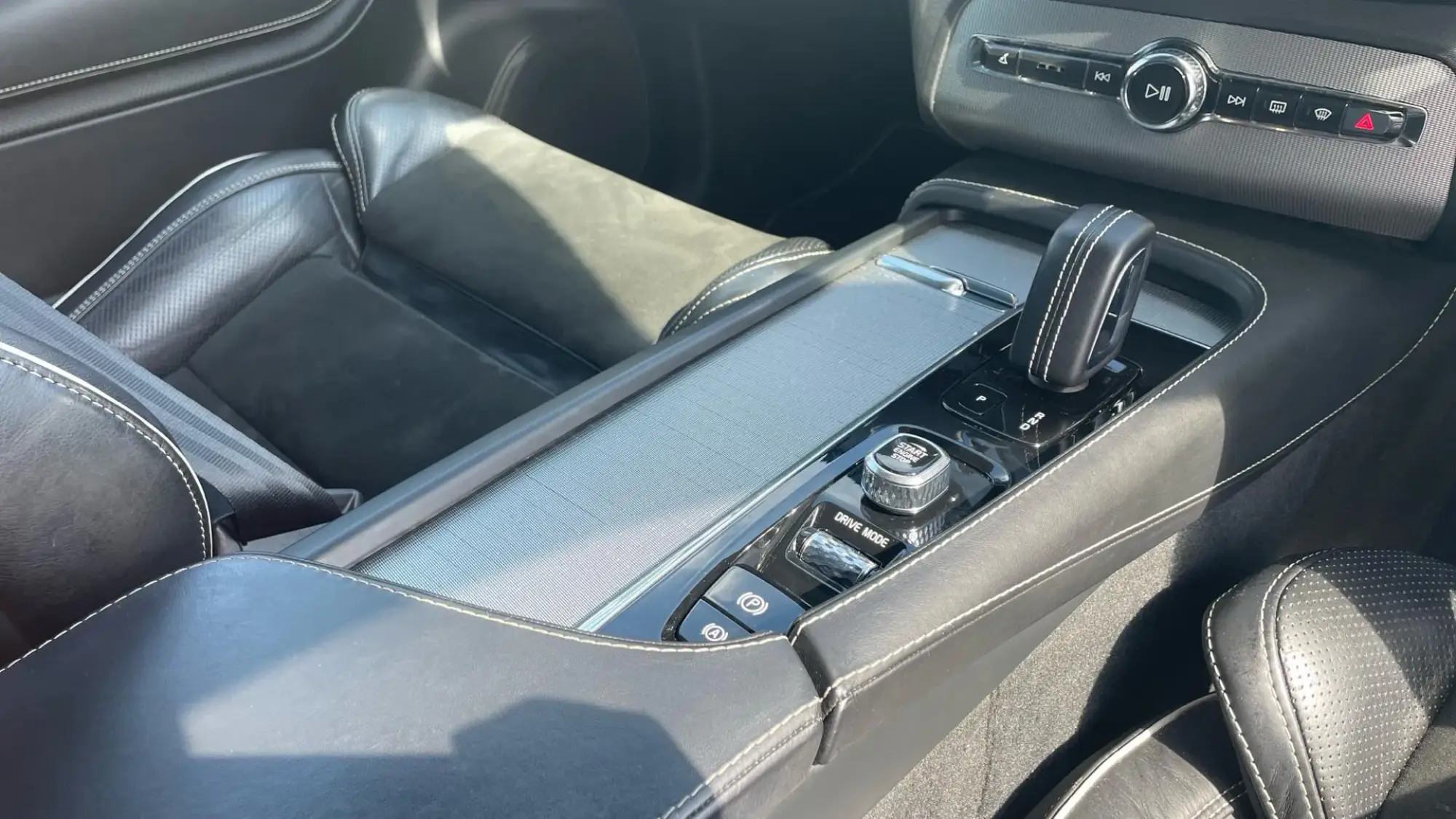 Volvo XC90 Image 26