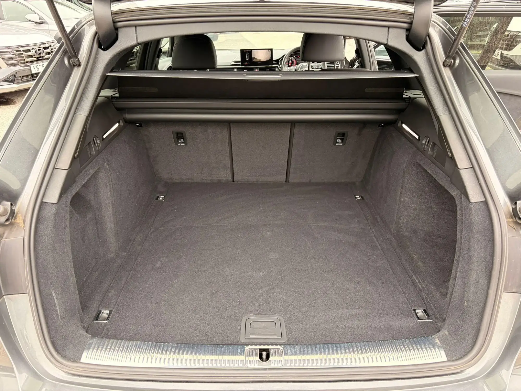 Audi A4 Avant Image 9 Audi A4 Avant Image 9