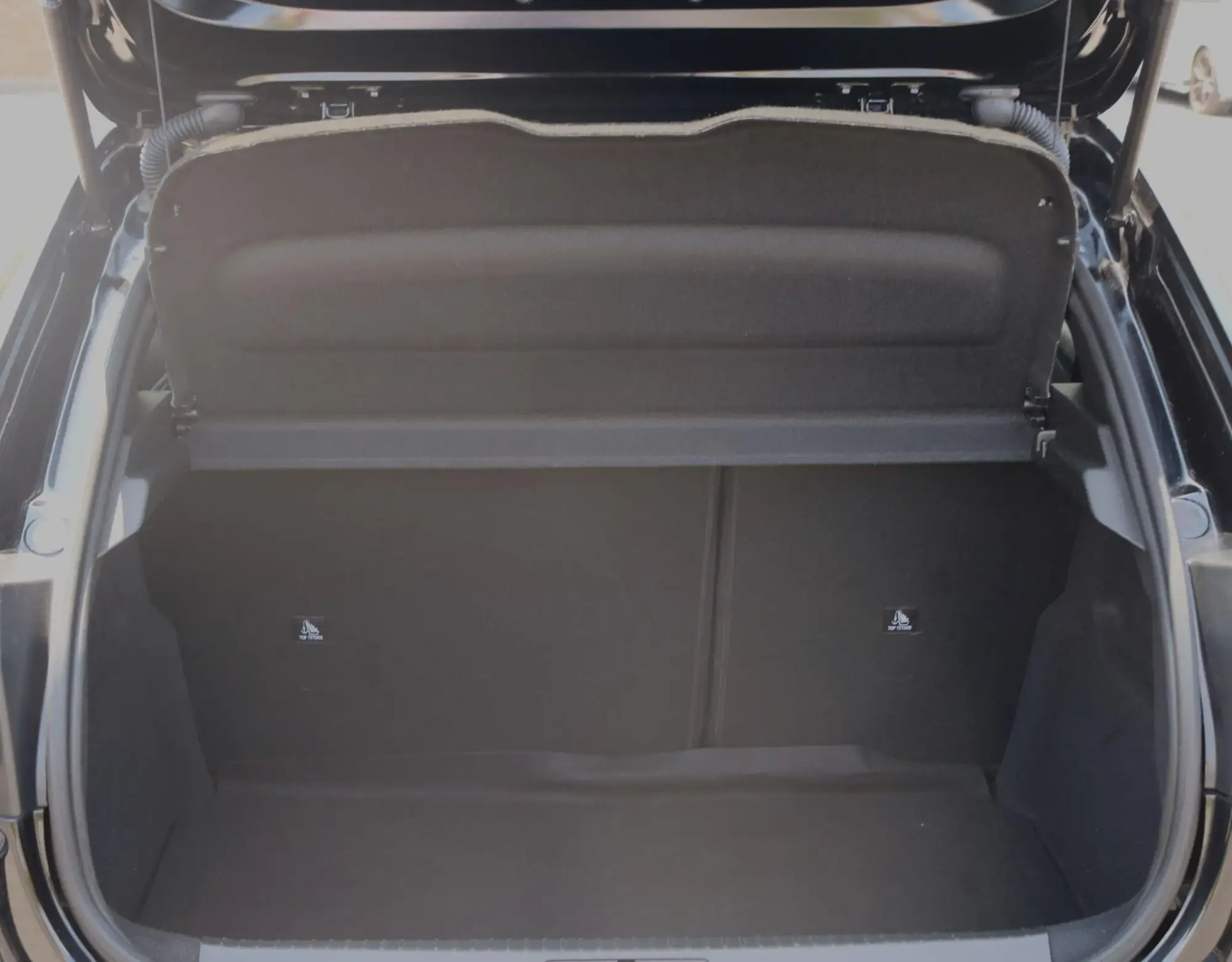 Peugeot 208 Image 13