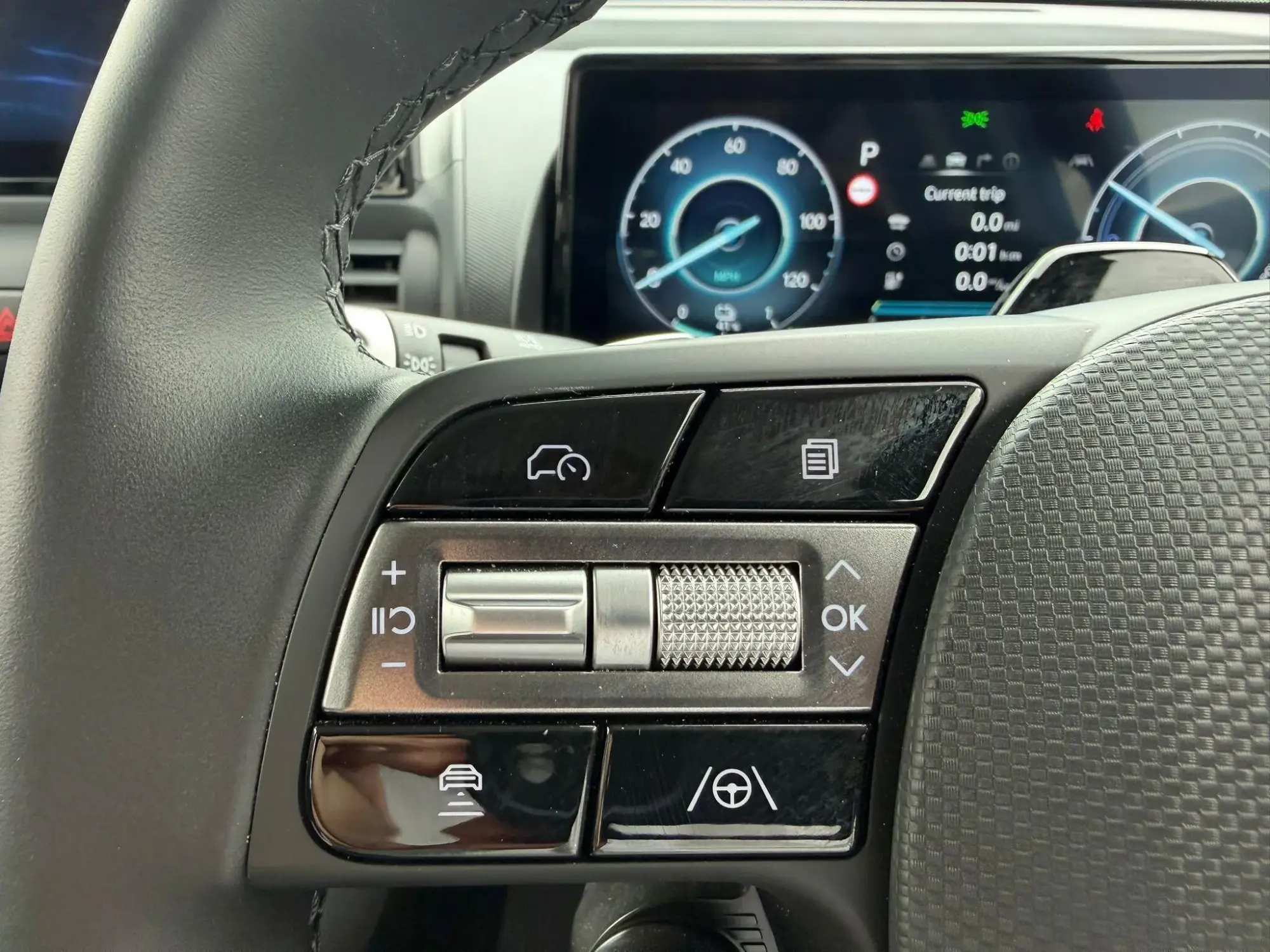 Hyundai INSTER Image 11