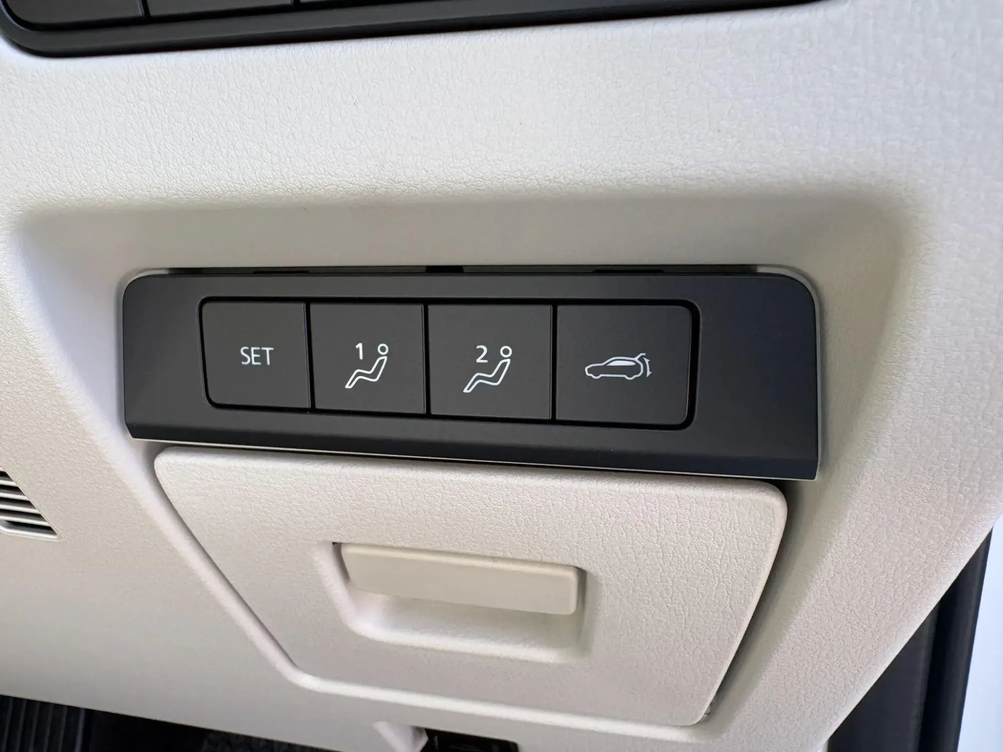 Mazda CX-80 Image 12 Mazda CX-80 Image 12