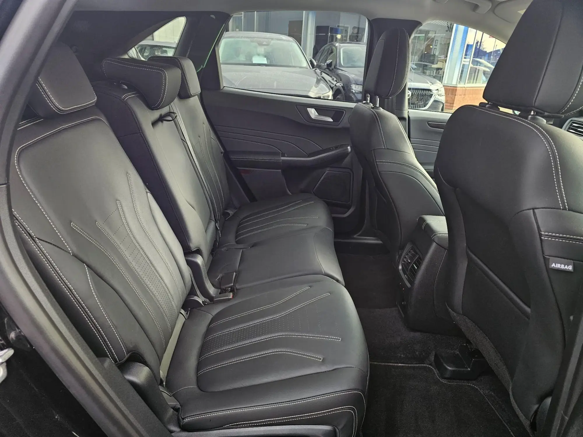 Ford Kuga Plug-In Hybrid Image 13 Ford Kuga Plug-In Hybrid Image 13
