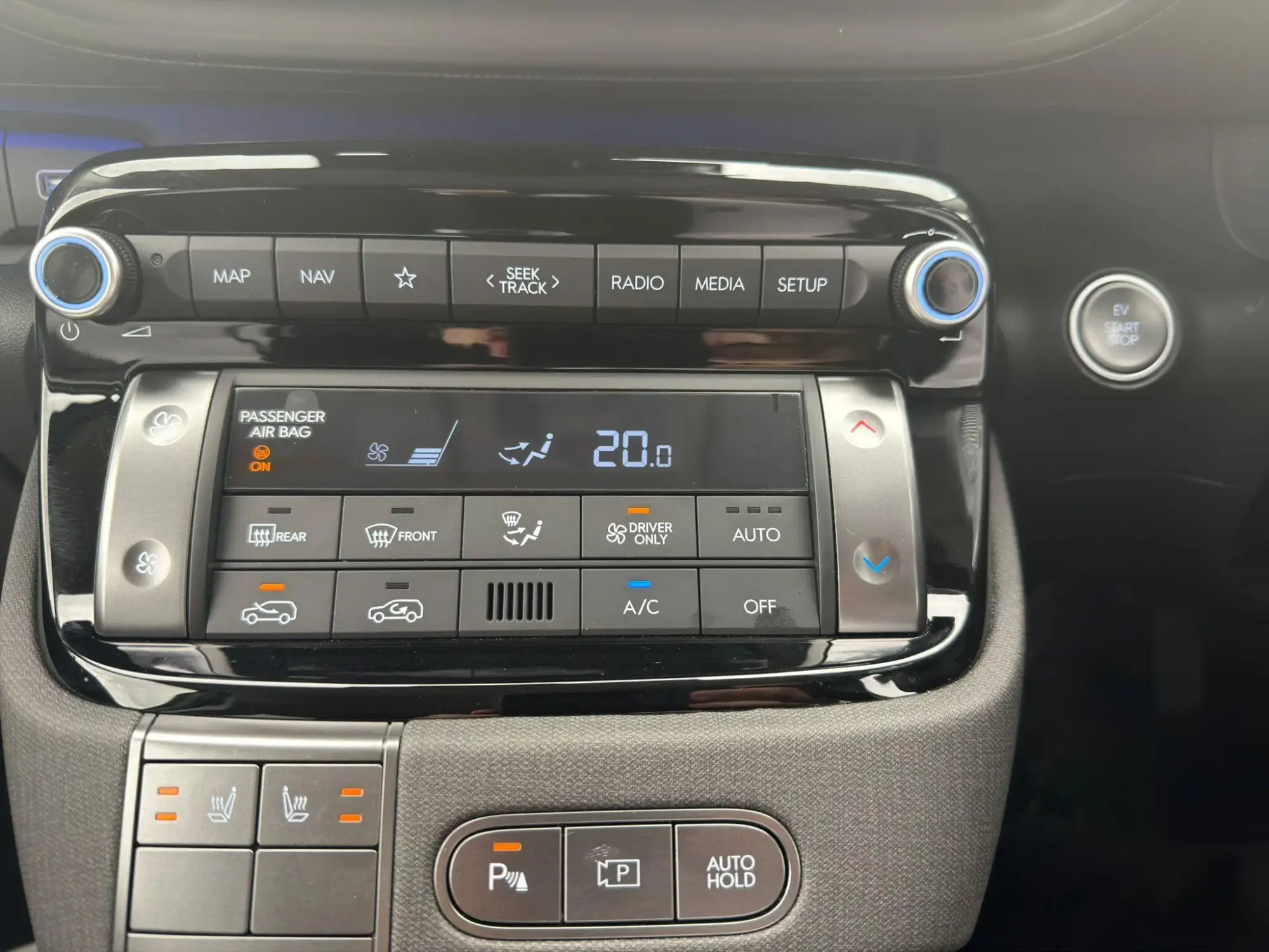 Hyundai INSTER Image 27