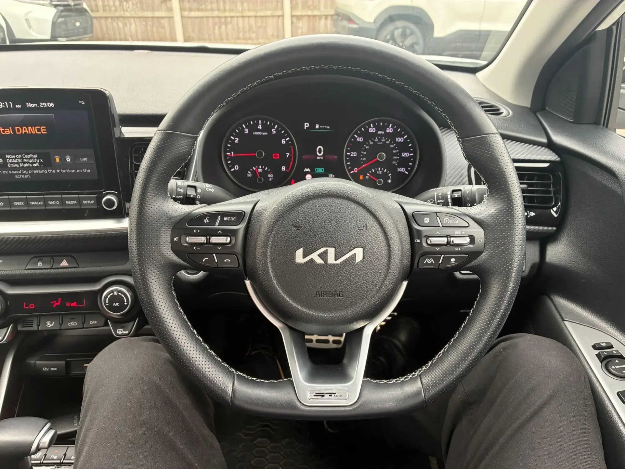 Kia Stonic Image 11