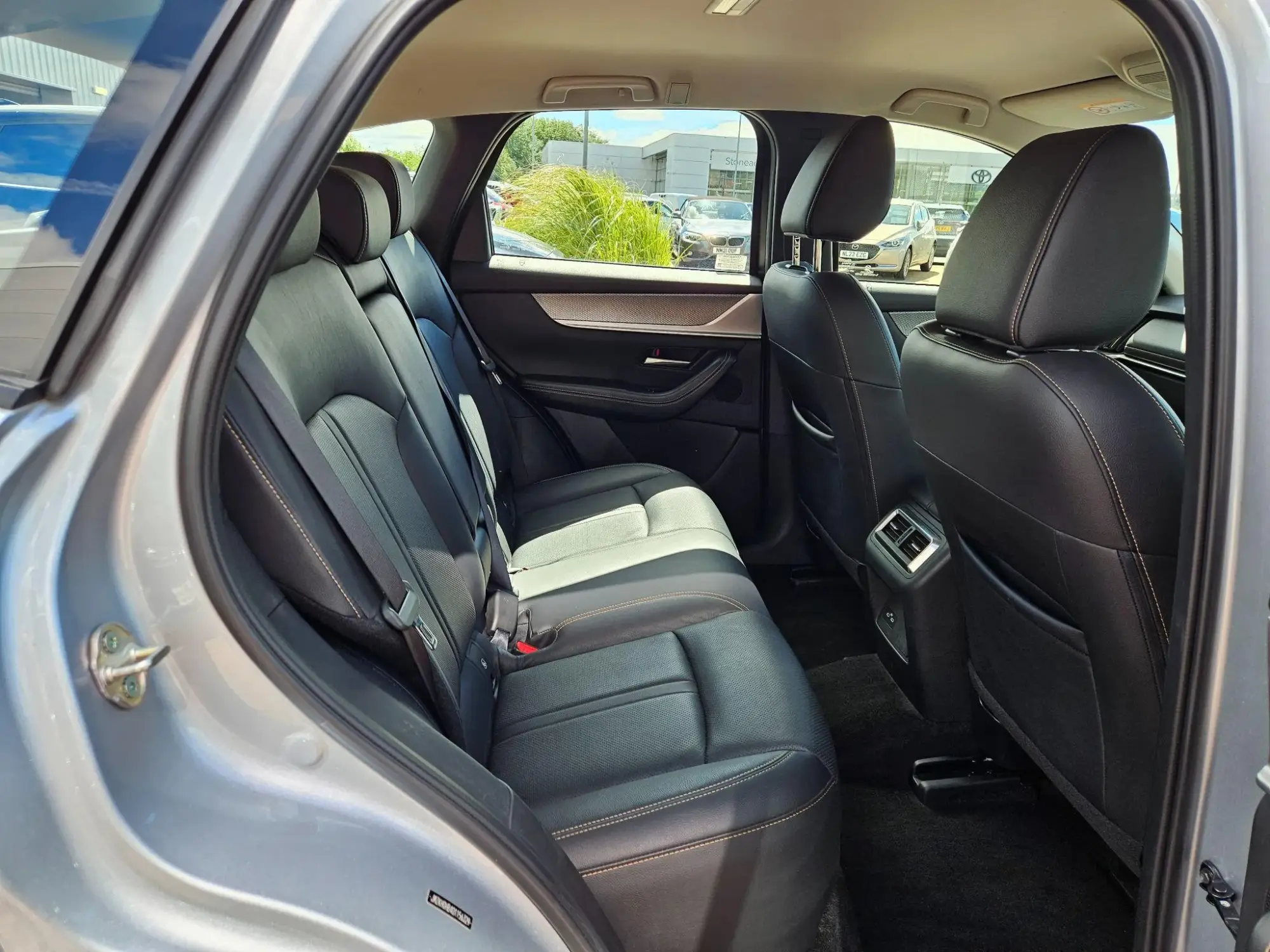 Mazda CX-60 PHEV Image 17 Mazda CX-60 PHEV Image 17