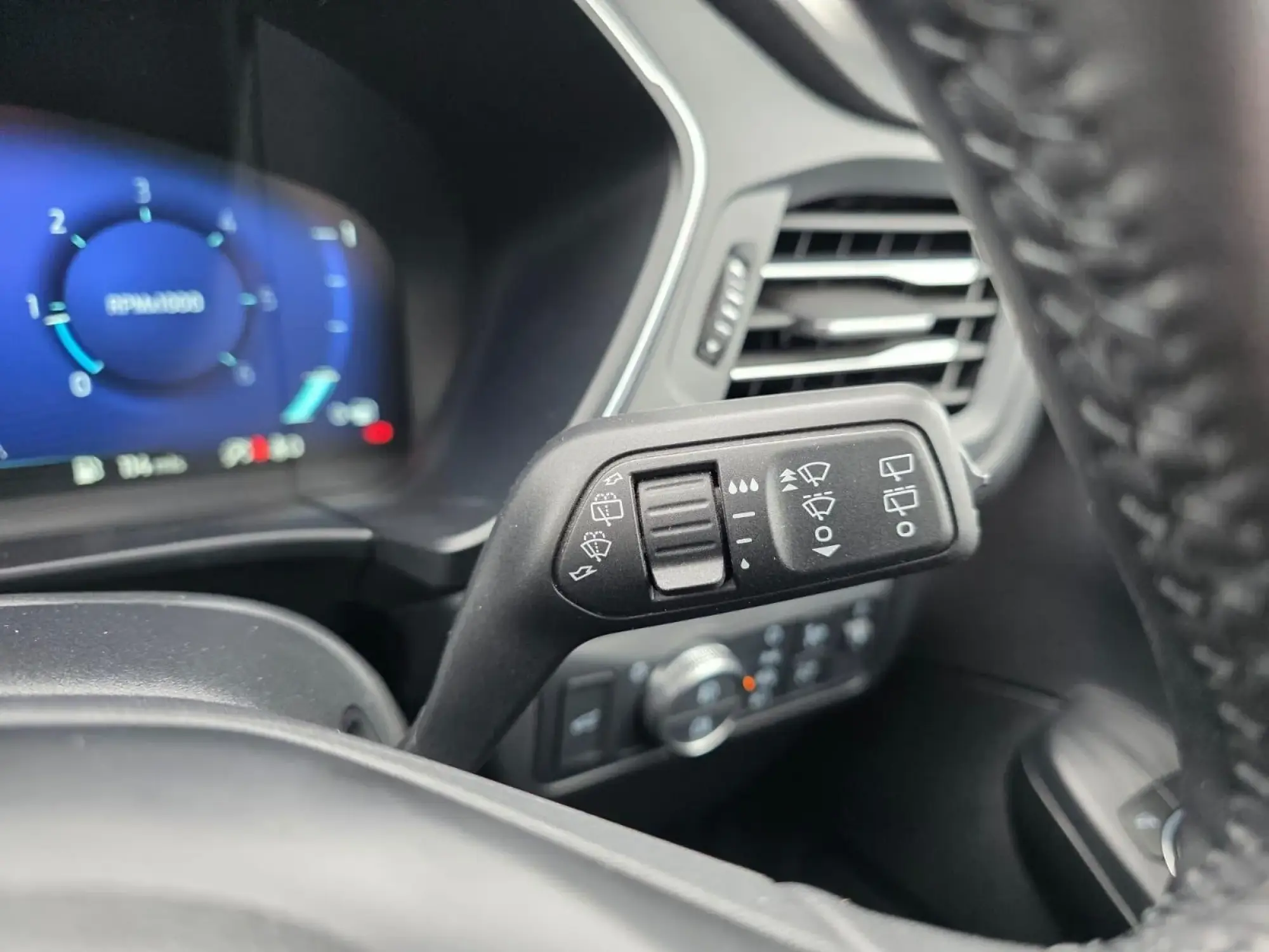 Ford Kuga Image 20 Ford Kuga Image 20